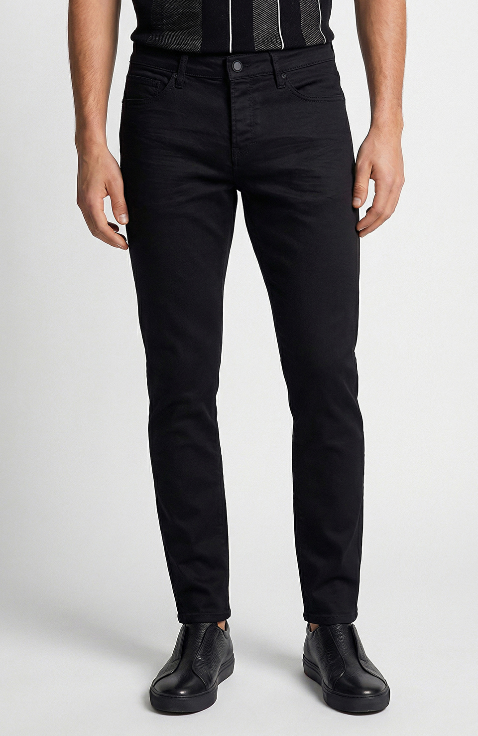 Siyah Kaplama Denim Pantolon