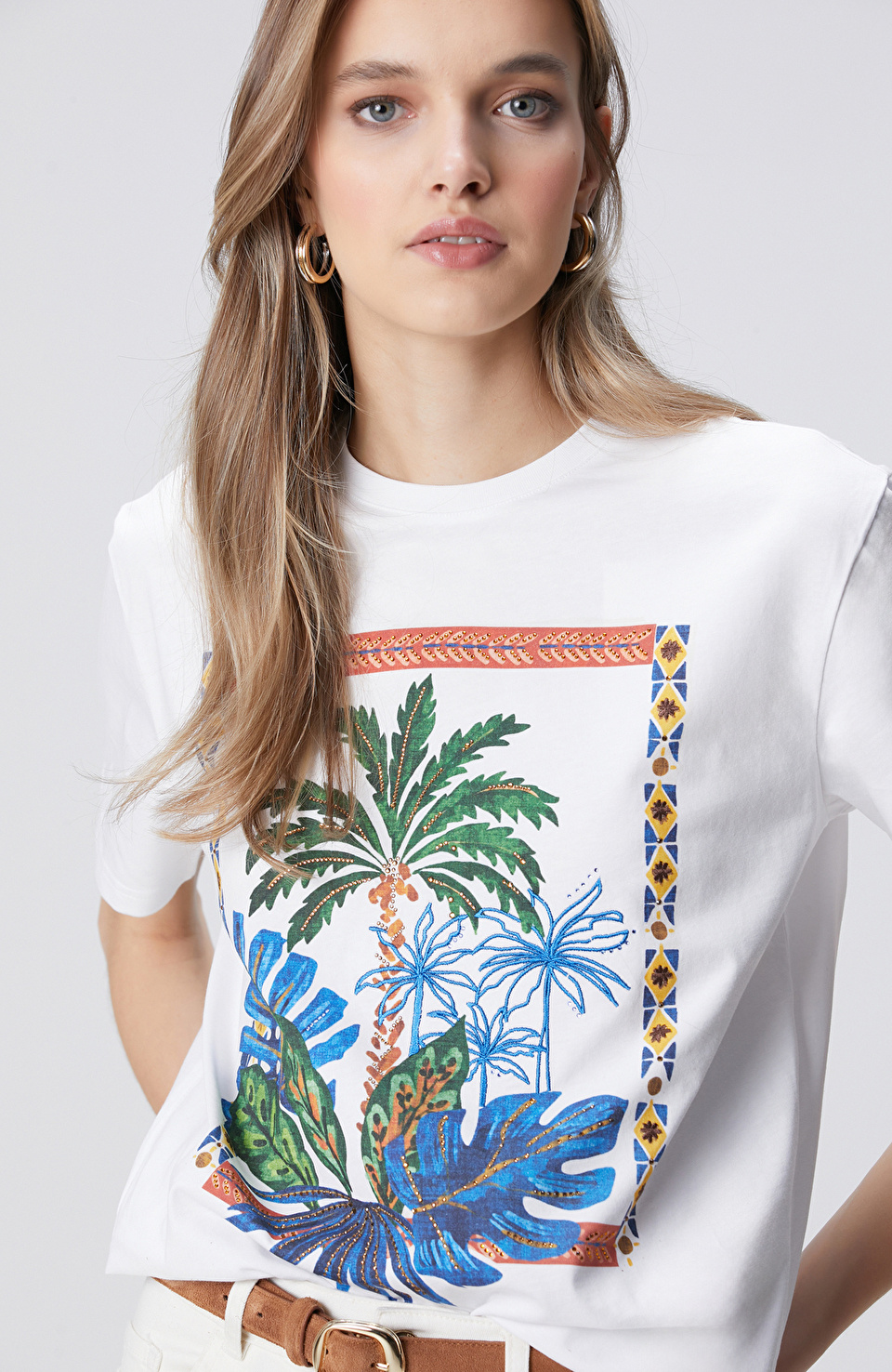 Kırık Beyaz Ön ve Arka Beden Baskılı T-shirt