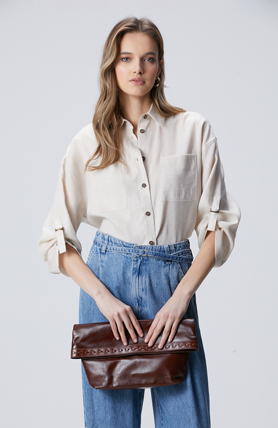 Kahverengi Saraç Detaylı Kadın Deri Clutch