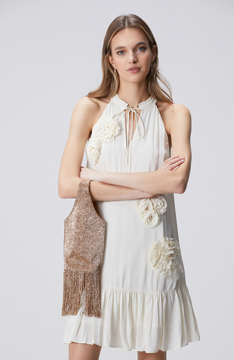 Kırık Beyaz Dik Yaka Abiye Elbise