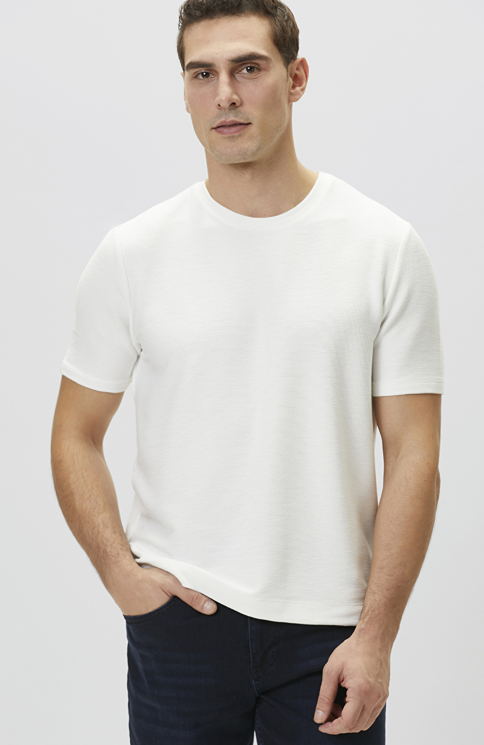 Ekru Jakarlı T-shirt