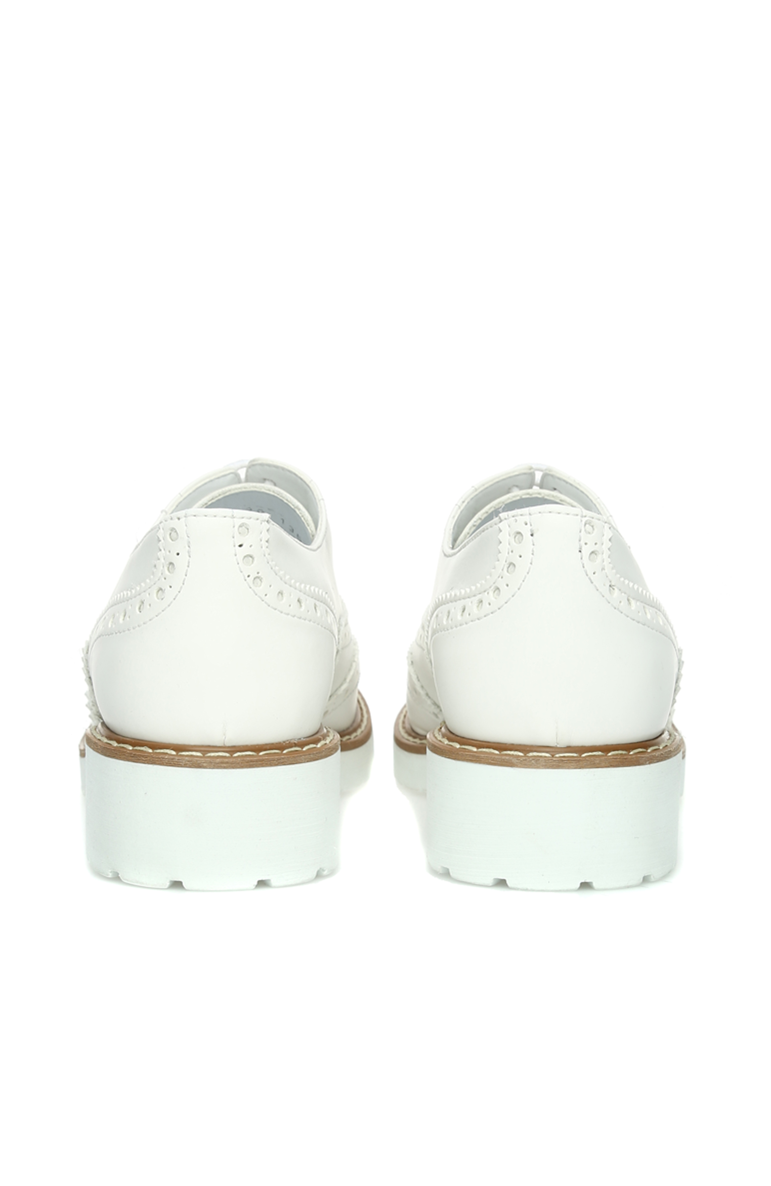 Zımbalı Beyaz Kadın Ayakkabı -4