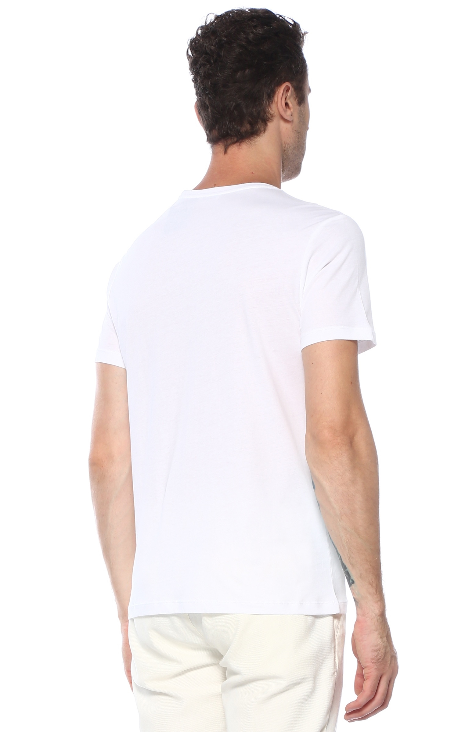 Slim Fit Beyaz Şerit Desen Detaylı T-shirt
