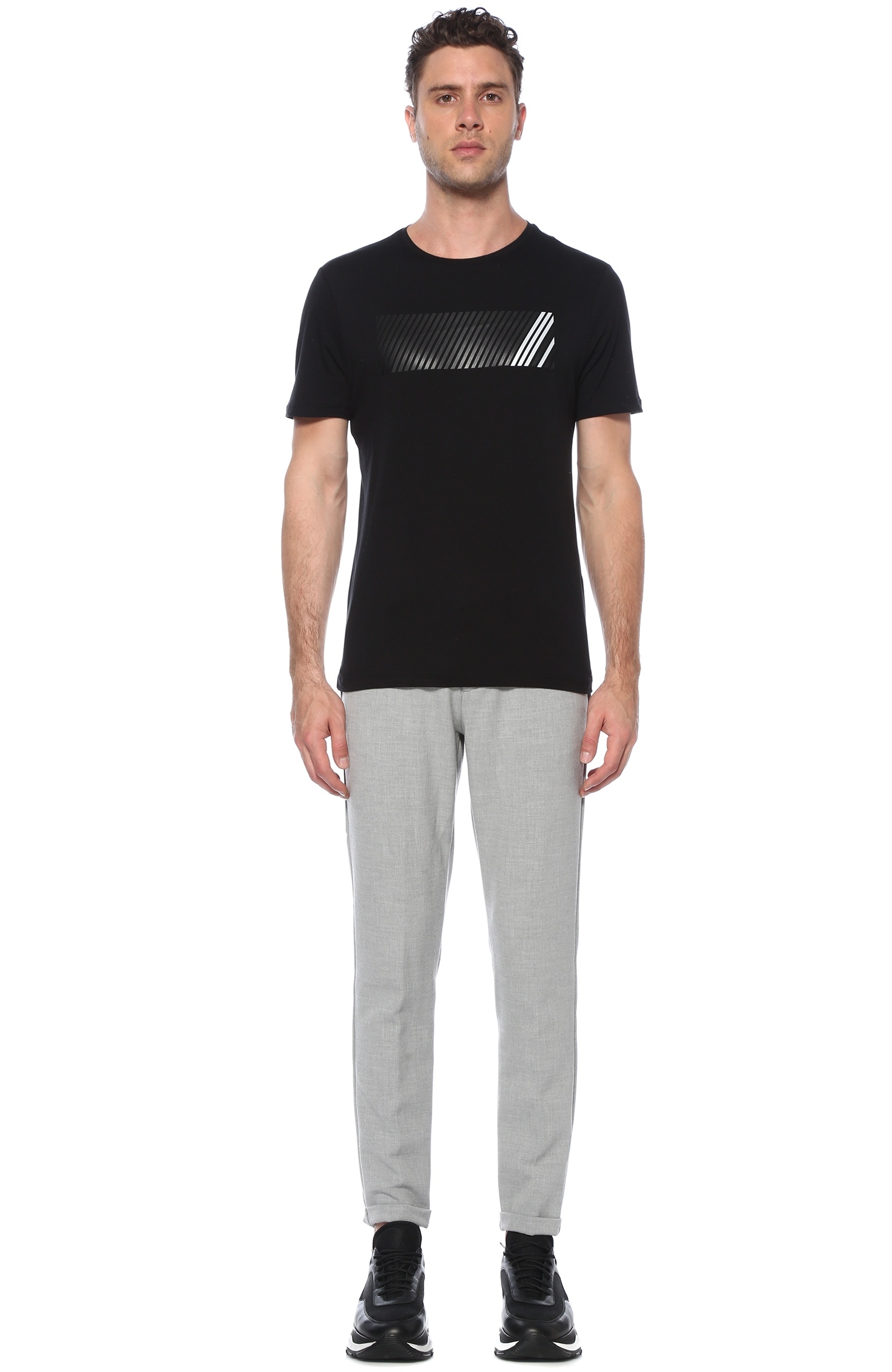Slim Fit Siyah Şerit Desen Detaylı T-shirt