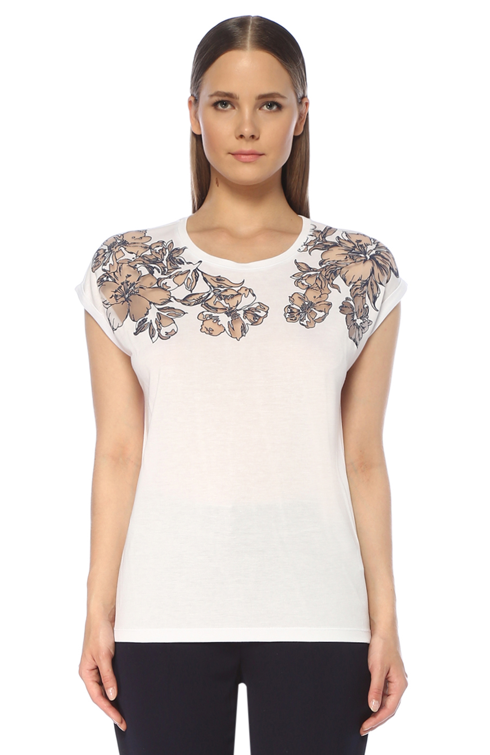 Beyaz Transparan Çiçek Nakışlı T-shirt