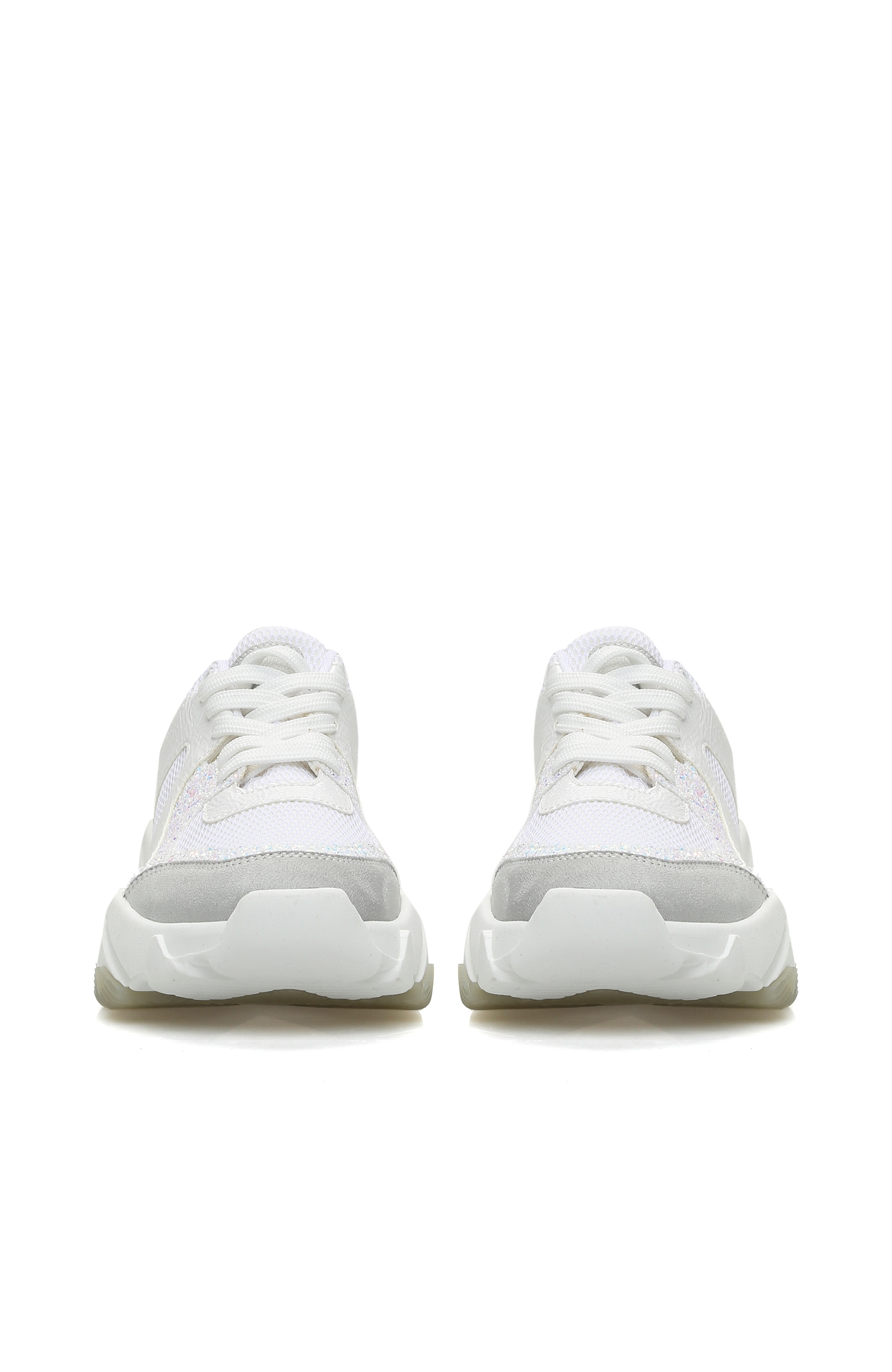 Beyaz Kalın Tabanlı Sim Doku Detaylı Kadın Sneaker