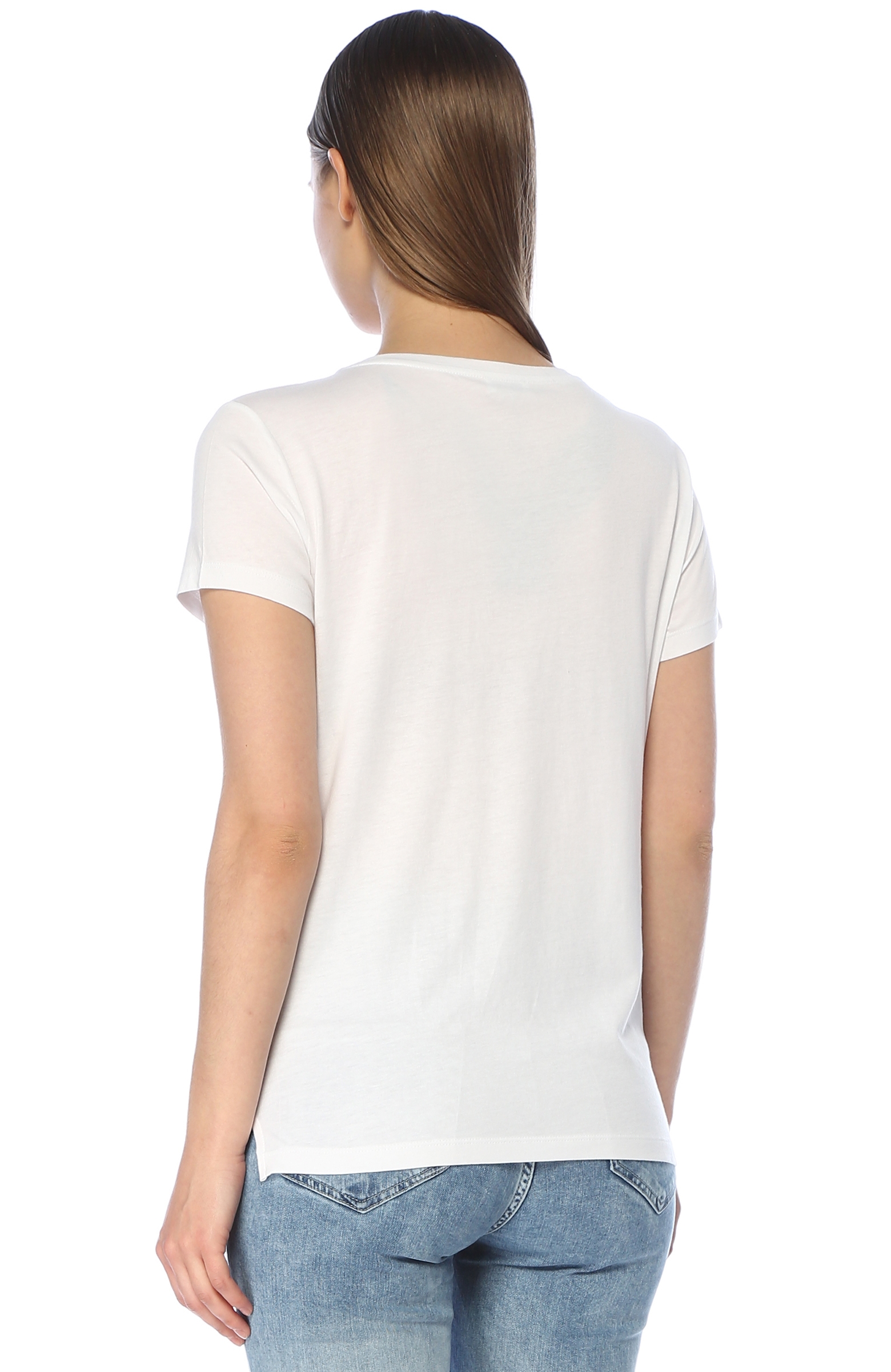 Beyaz İşlemeli T-shirt