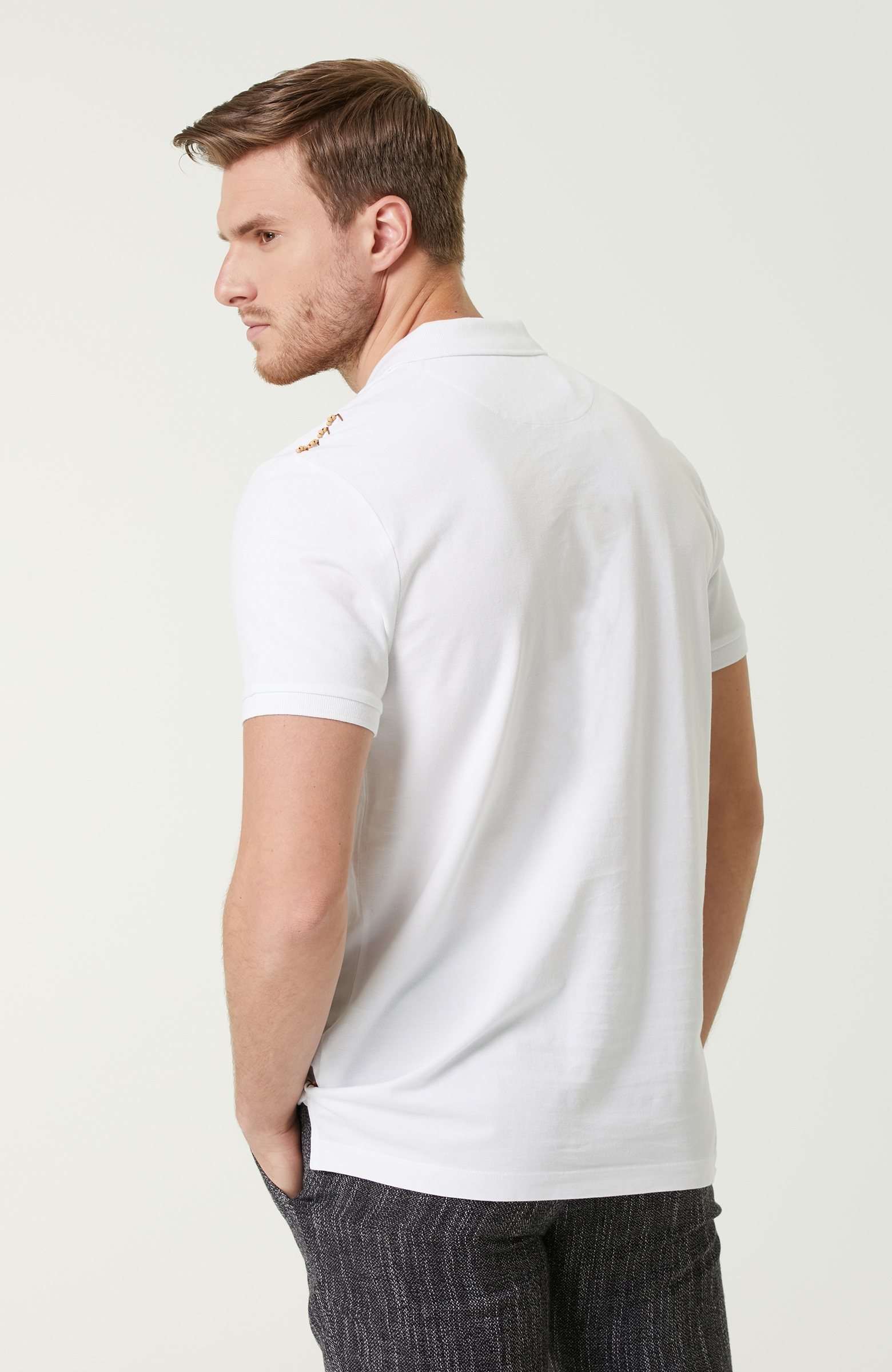 Comfort Fit Beyaz Polo Yaka T-shirt