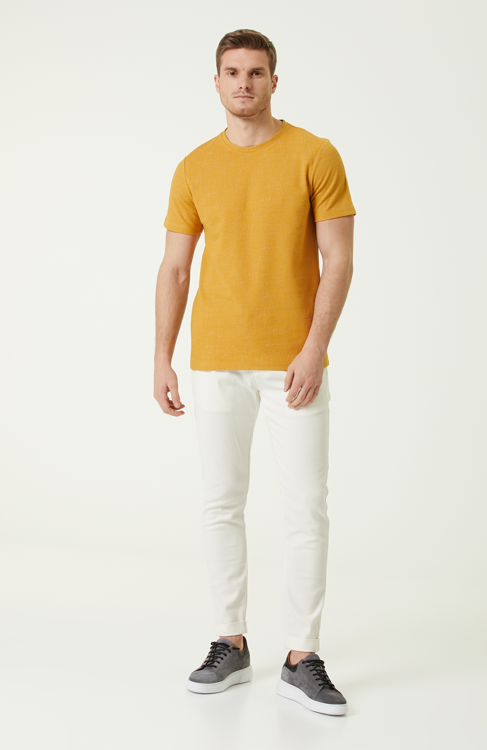 Slim Fit Sarı Basic T-shirt