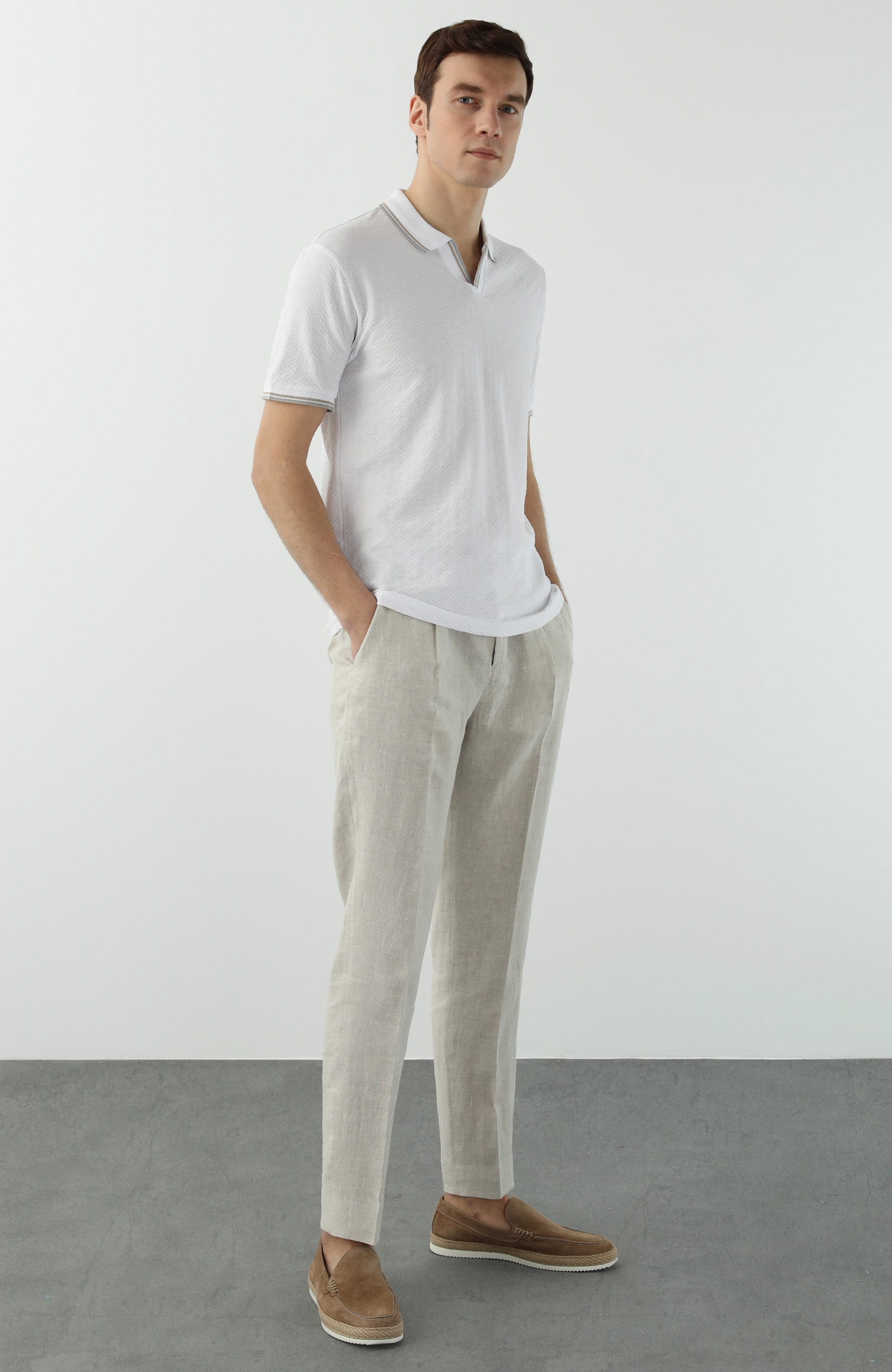 Slim Fit Beyaz Polo Yaka Dokulu T-shirt