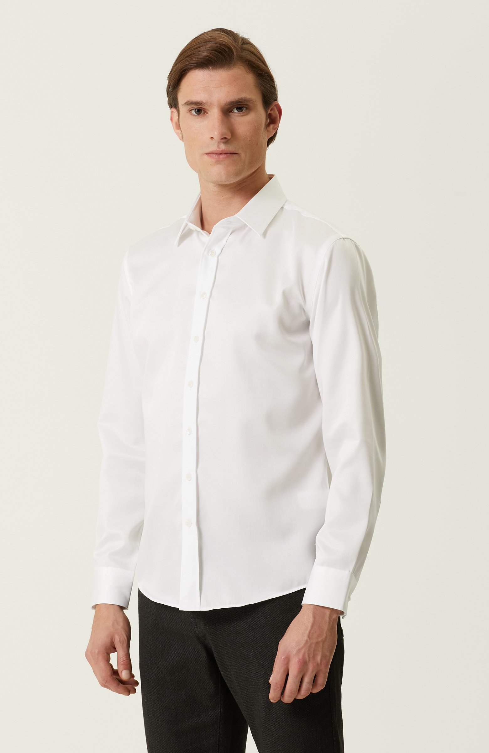 Slim Fit Beyaz Gömlek