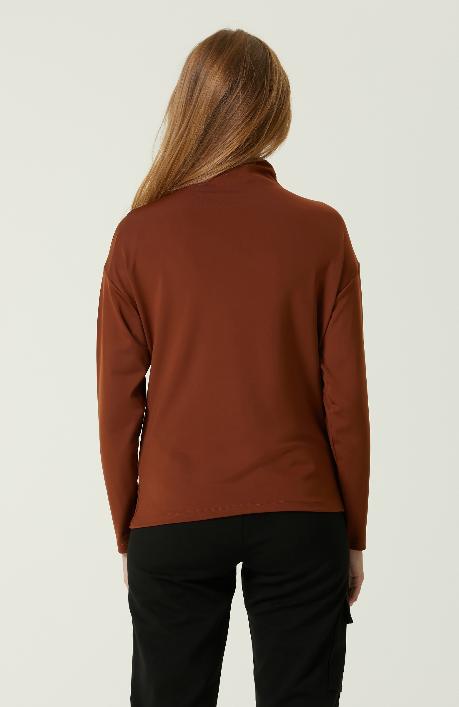 Kahverengi Fermuar Detaylı Sweatshirt