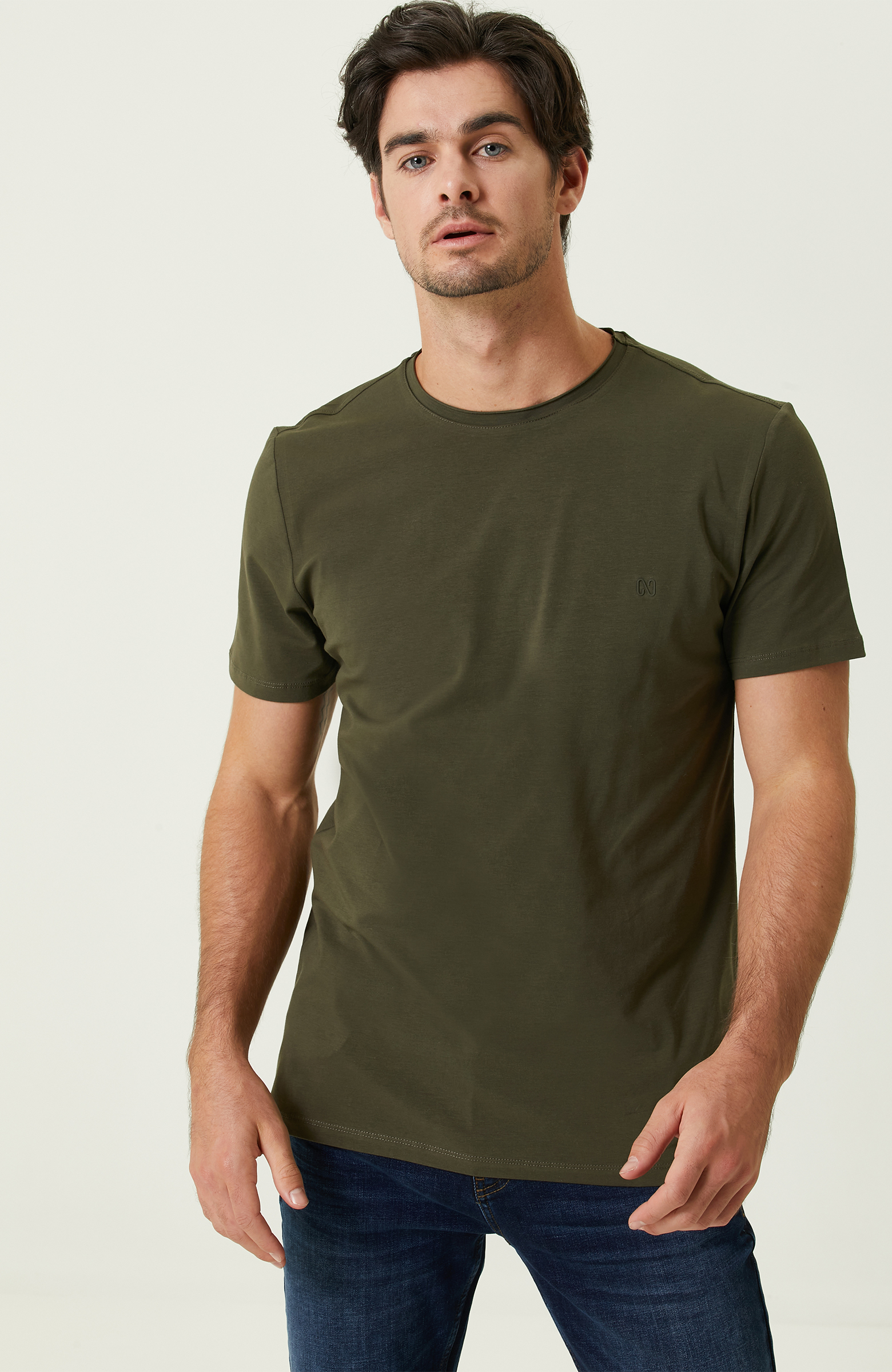 Haki Basic T-Shirt