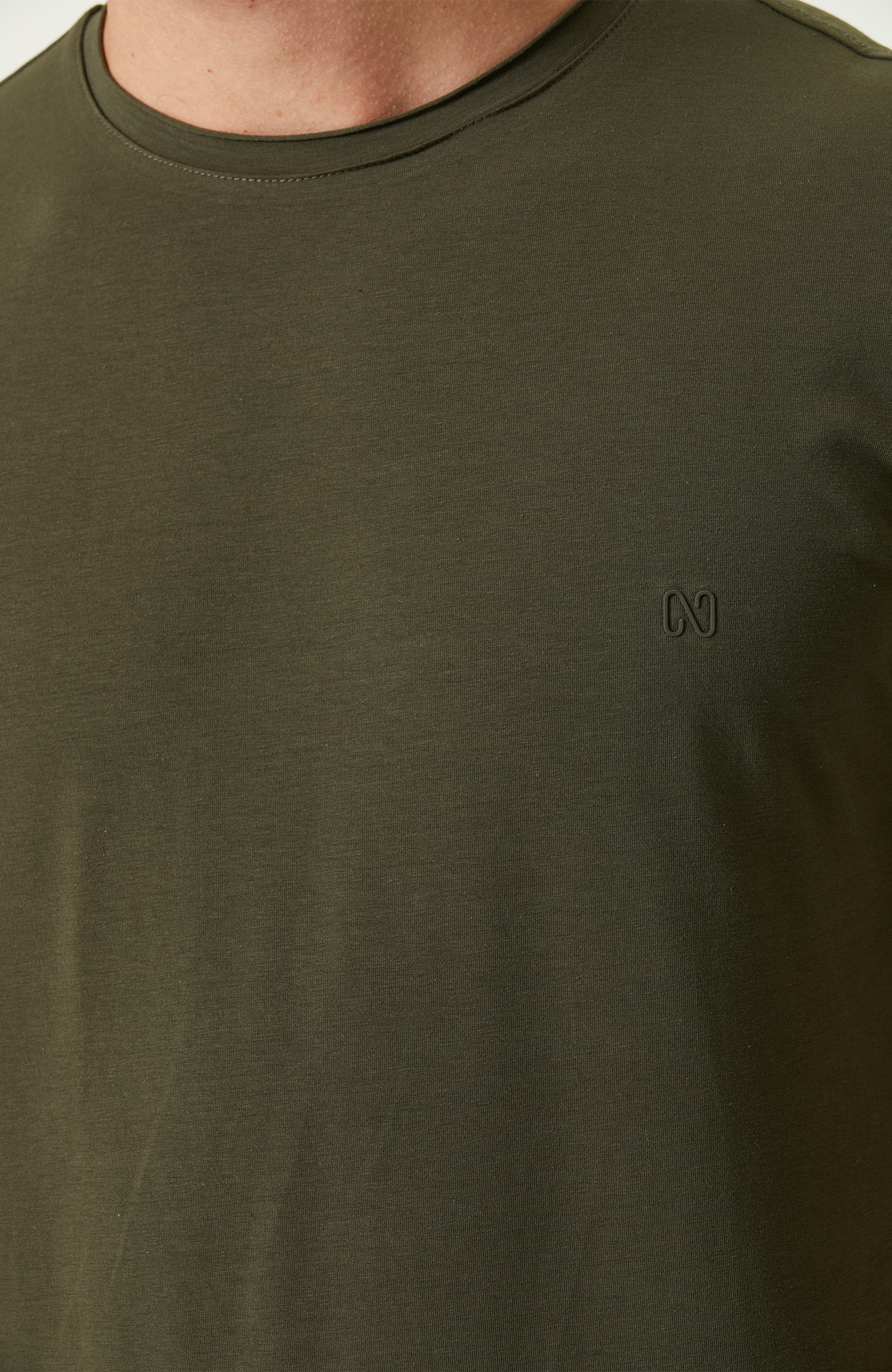 Haki Basic T-Shirt