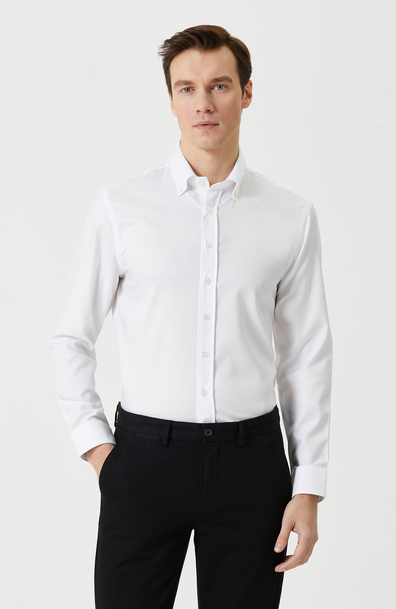 Beyaz Non-Iron Gömlek