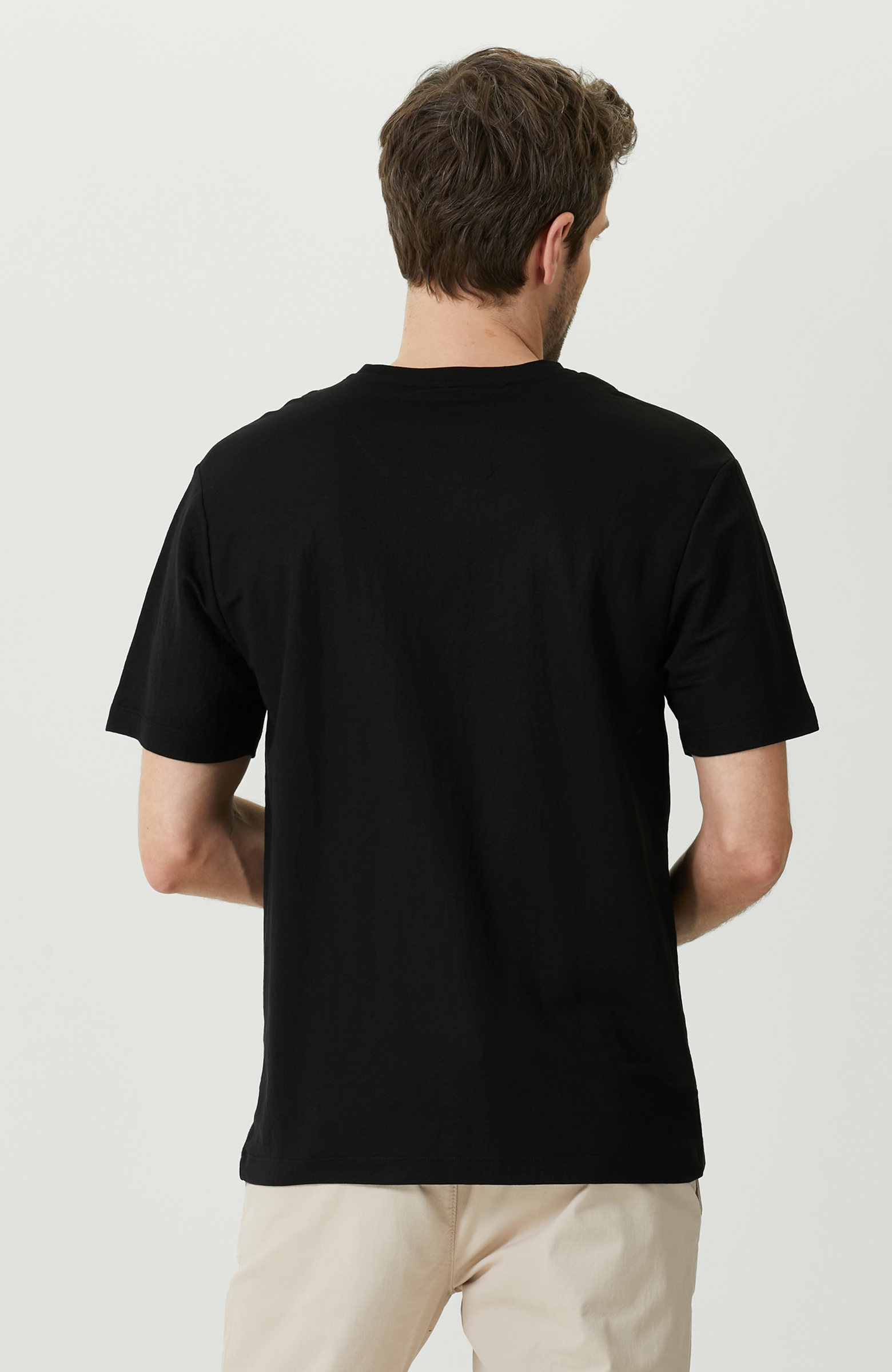 Siyah Kısa Kollu Bisiklet Yaka T-Shirt