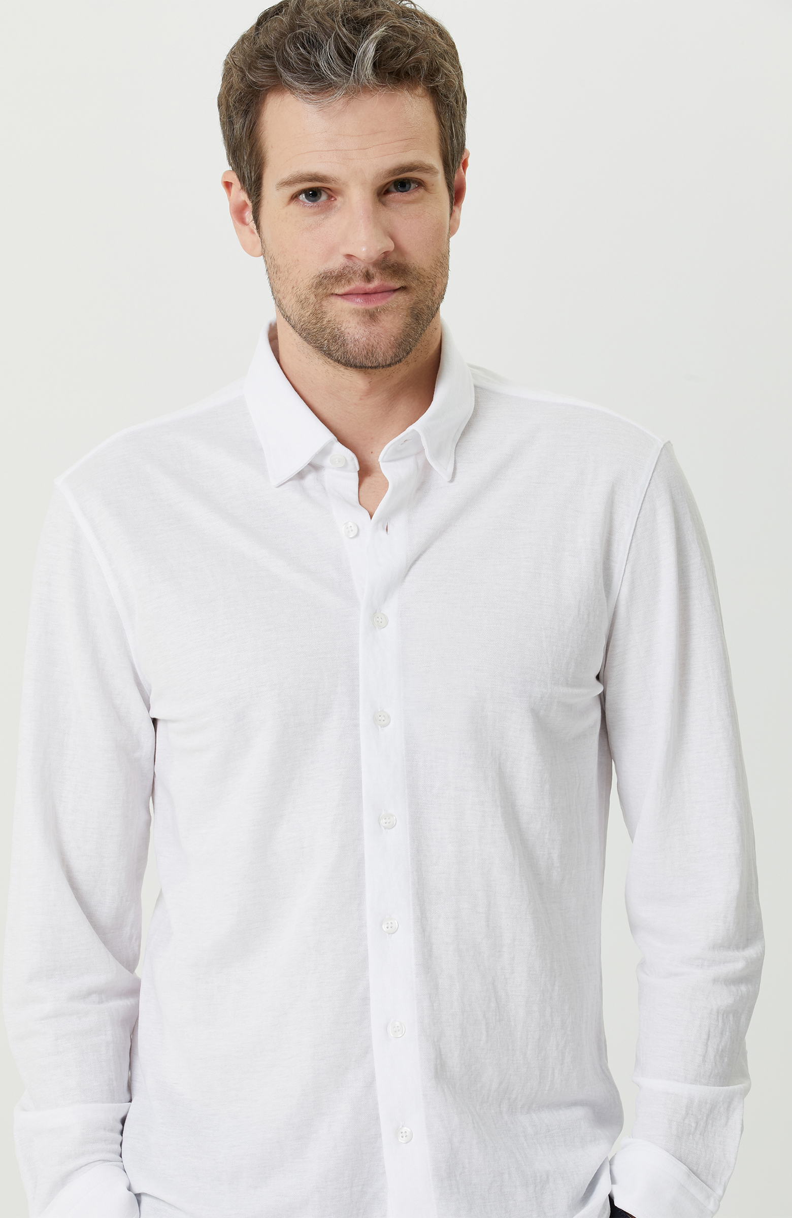 Beyaz Uzun Kollu Gömlek