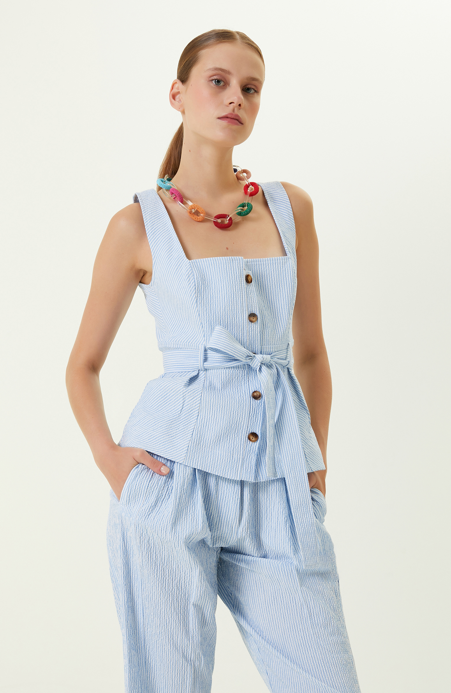 Mavi Beyaz Çizgili Bluz