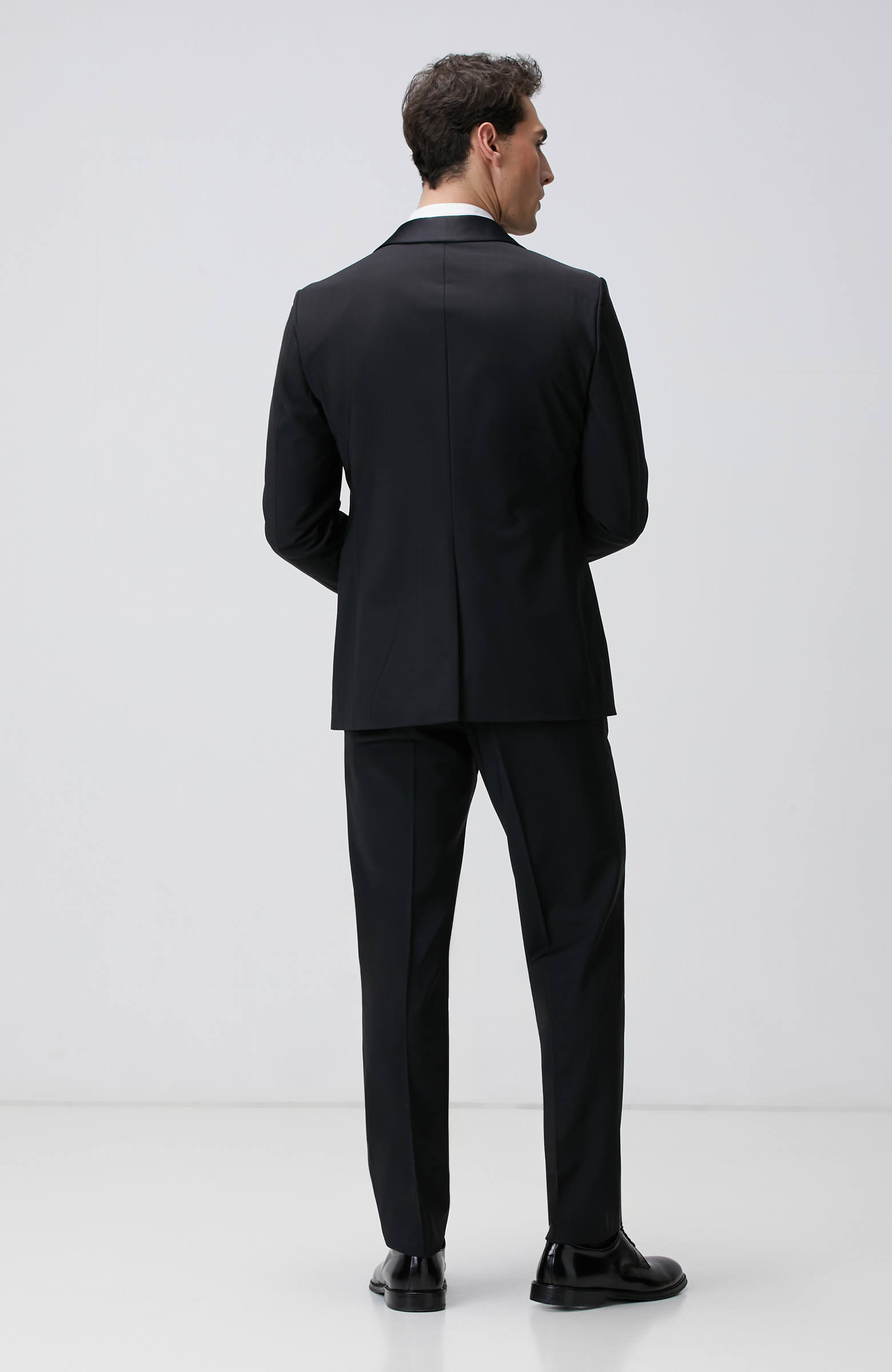 Siyah Yün Karışımlı Smokin Takım Elbise