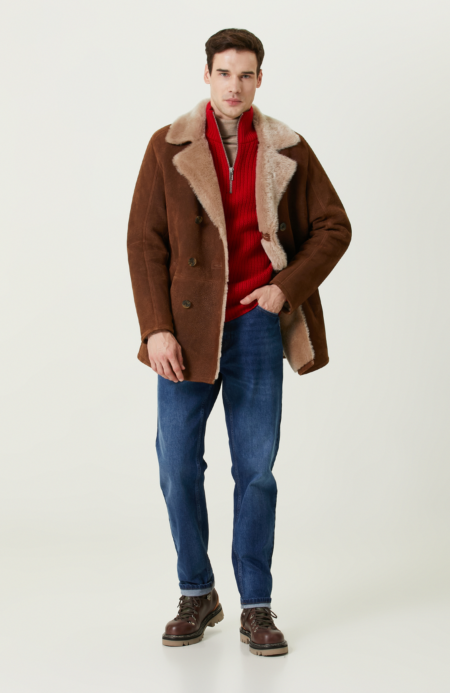 Dik Yaka Kırmızı Kazak