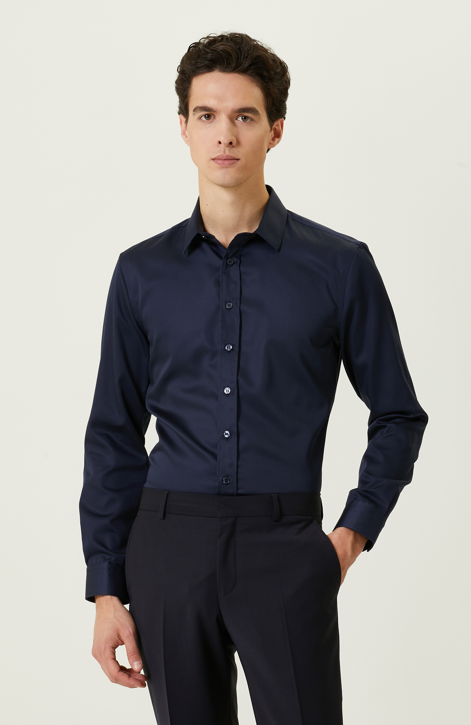 Lacivert Non-Iron Saten Gömlek