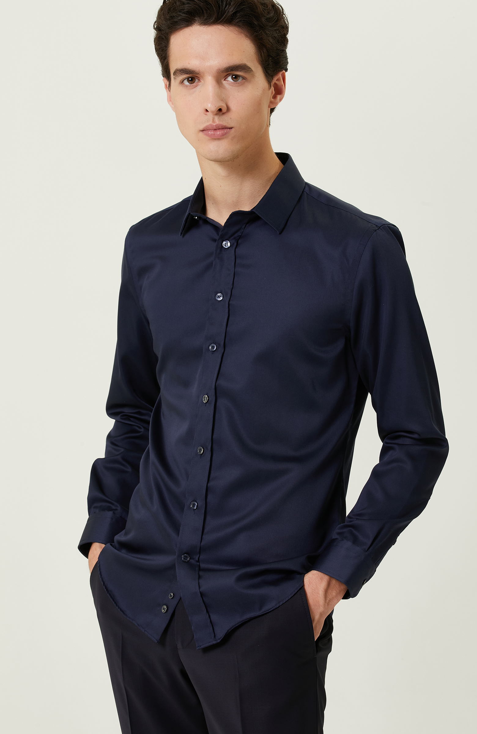 Lacivert Non-Iron Saten Gömlek