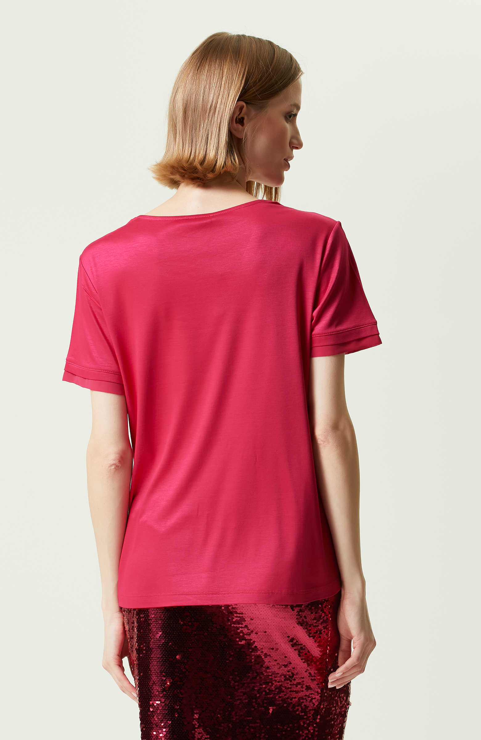 Fuşya Kısa Kollu V Yaka T-Shirt