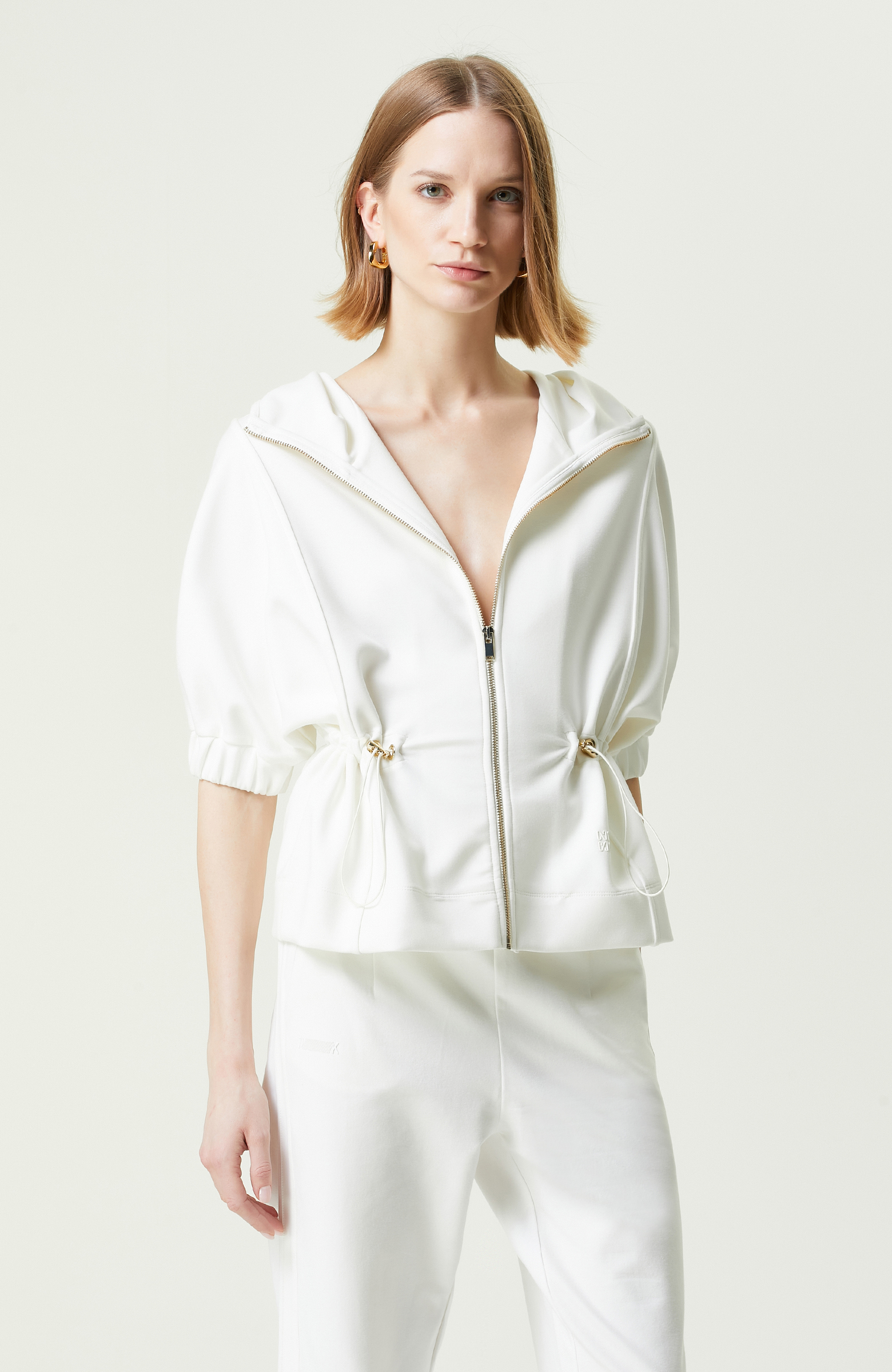 Ekru Kapüşonlu Kısa Kollu Ceket