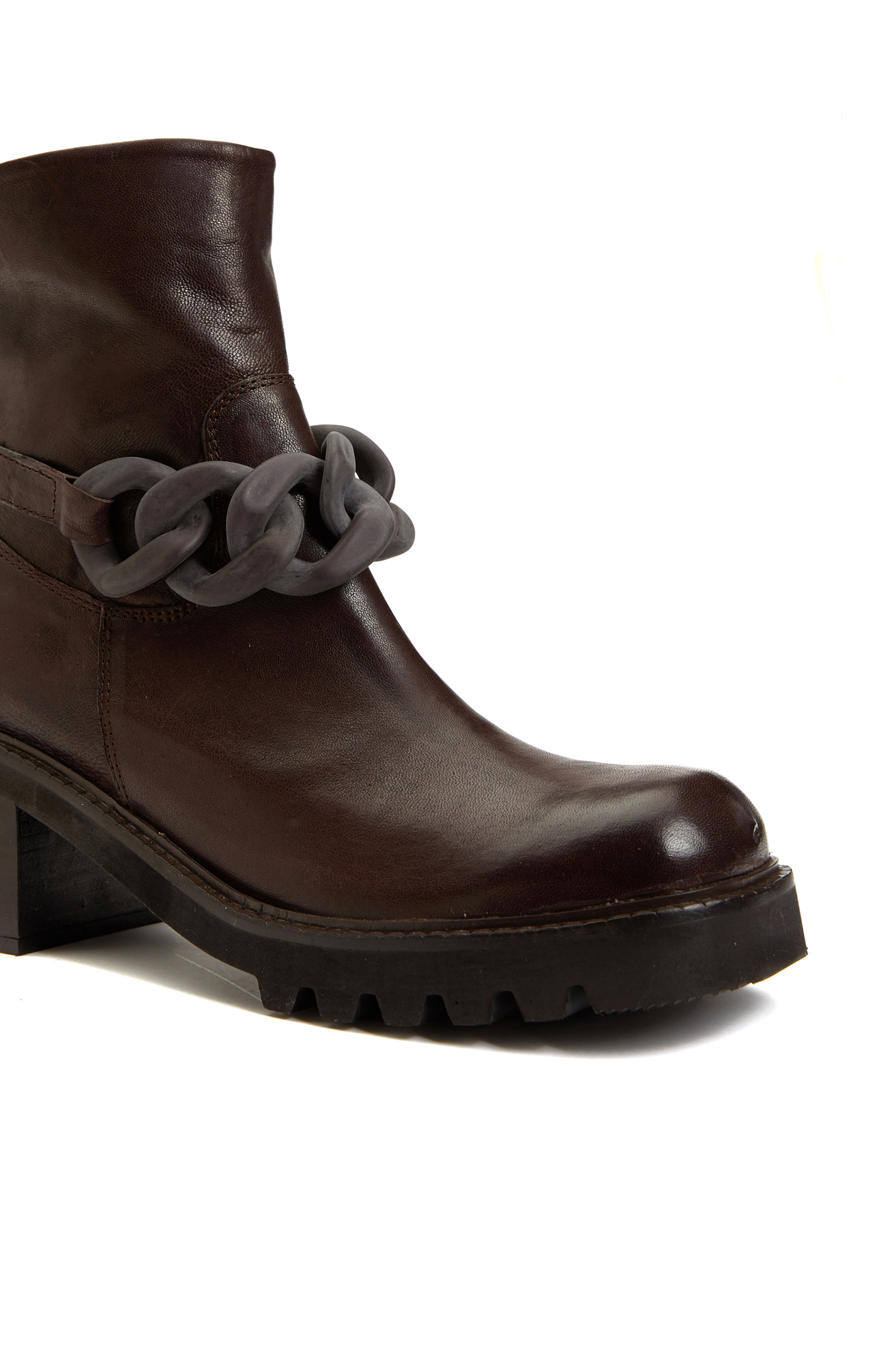 Kahverengi Kadın Bot