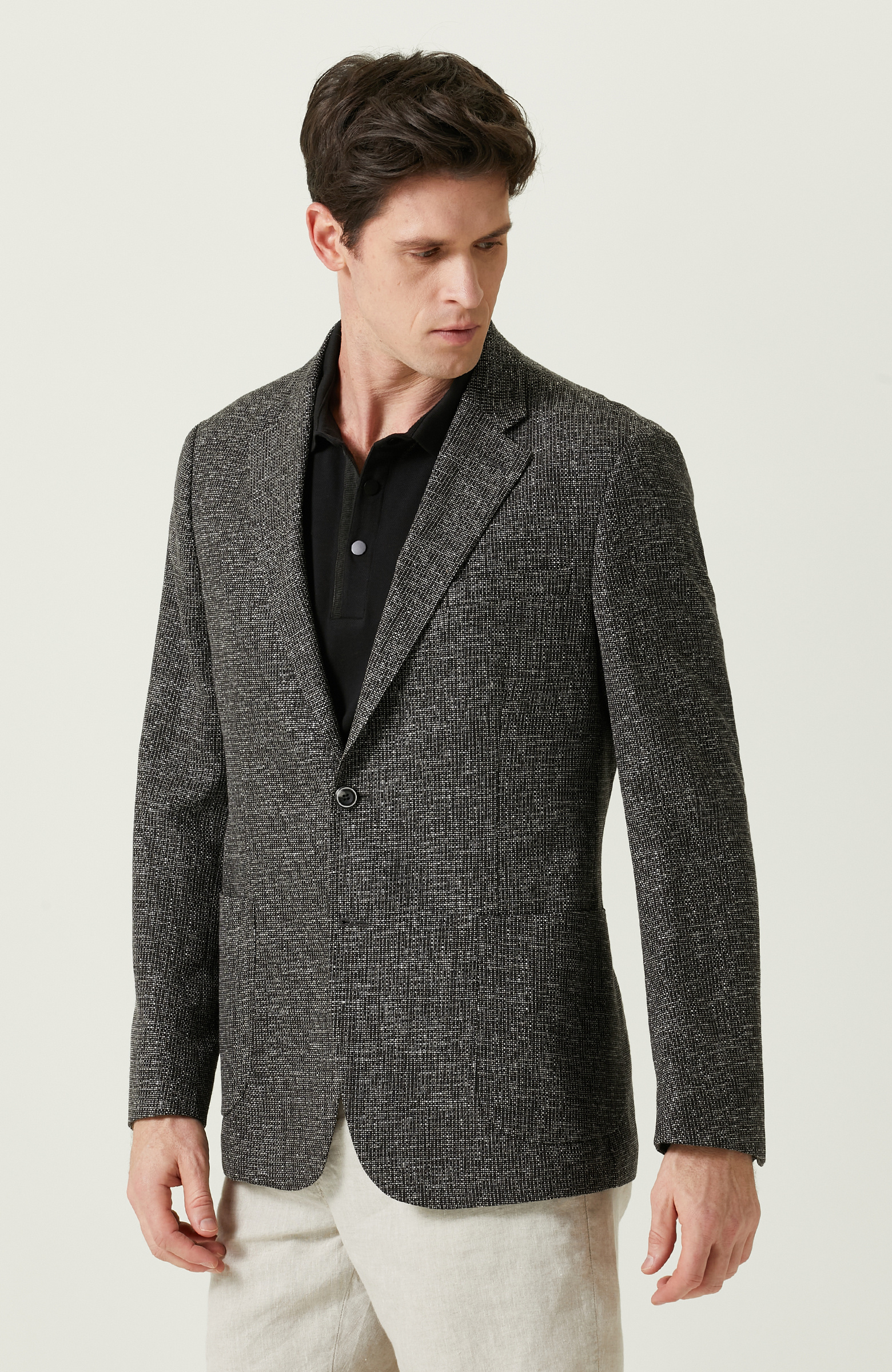 Mono Yaka Siyah Uzun Kollu Ceket