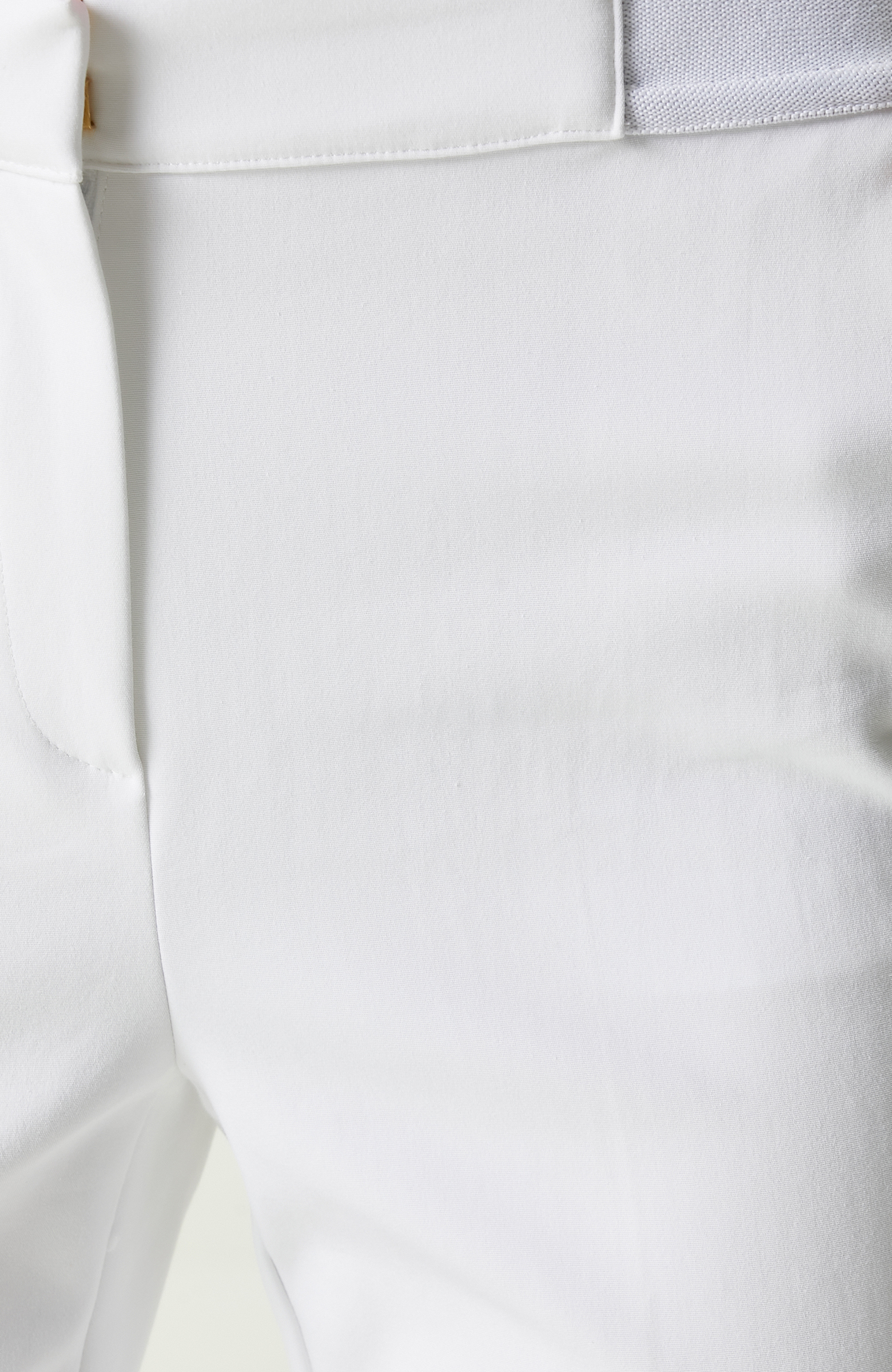 Beyaz Beli Lastikli Dar Paça Pantolon