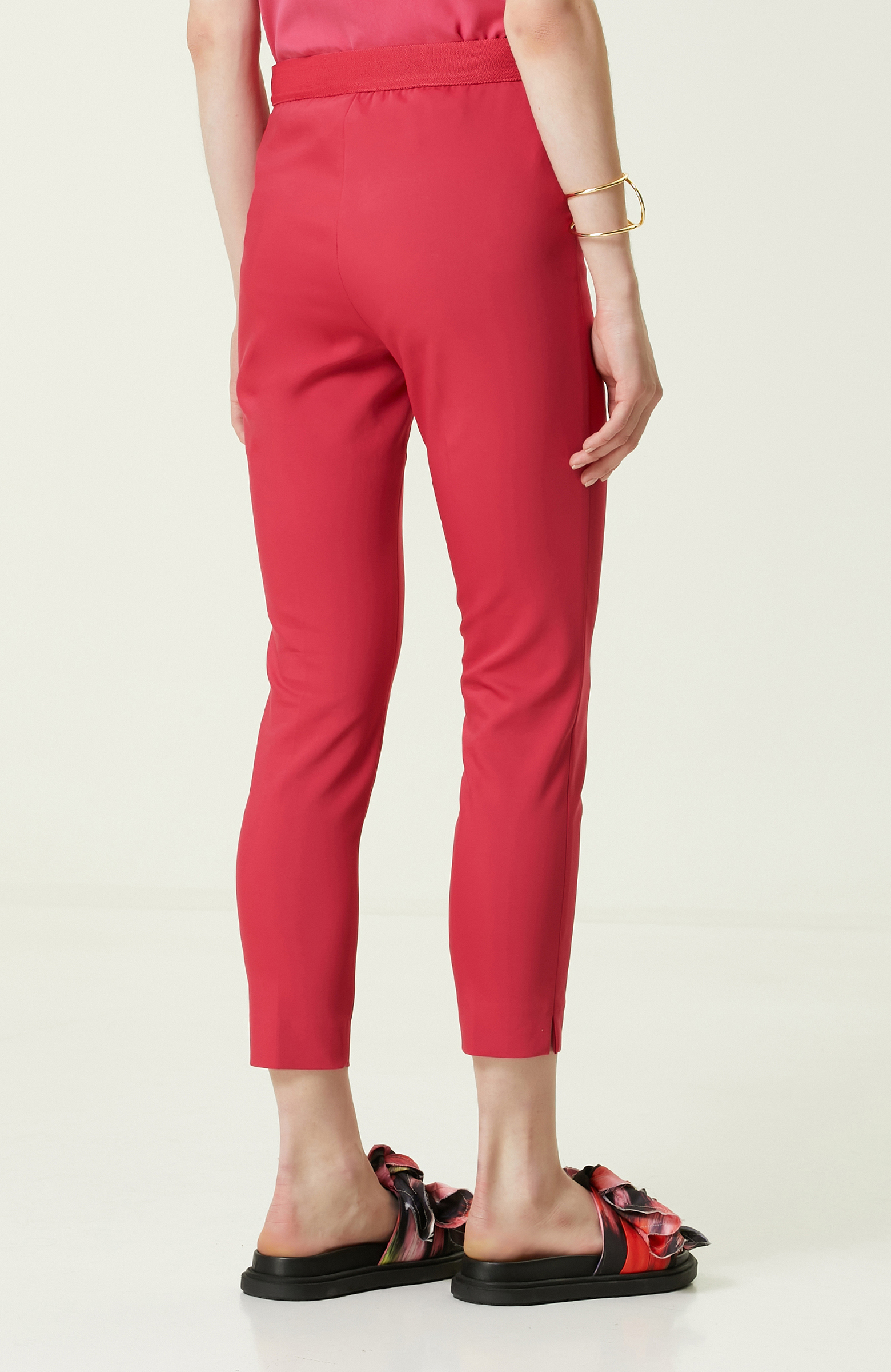 Fuşya Beli Lastikli Dar Paça Pantolon