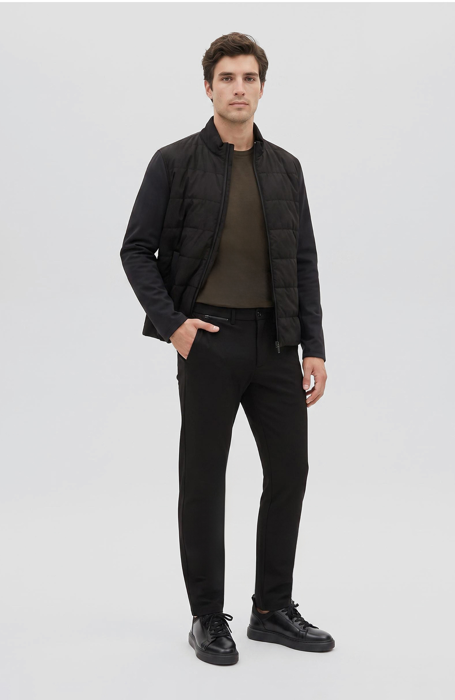 Haki Basic T-Shirt