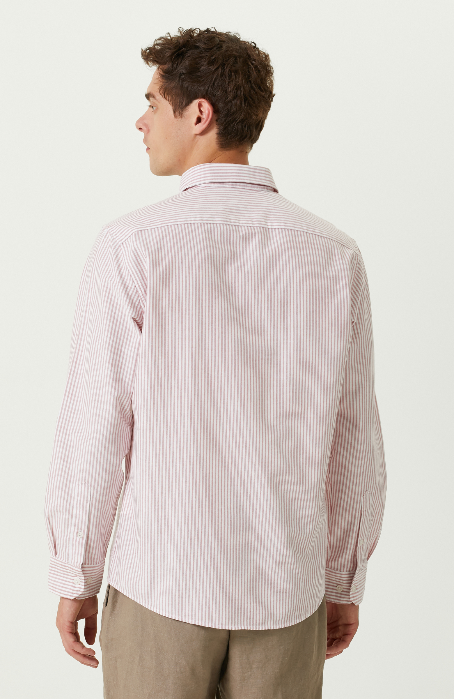 Pamuklu Kırmızı Beyaz Çizgili Gömlek