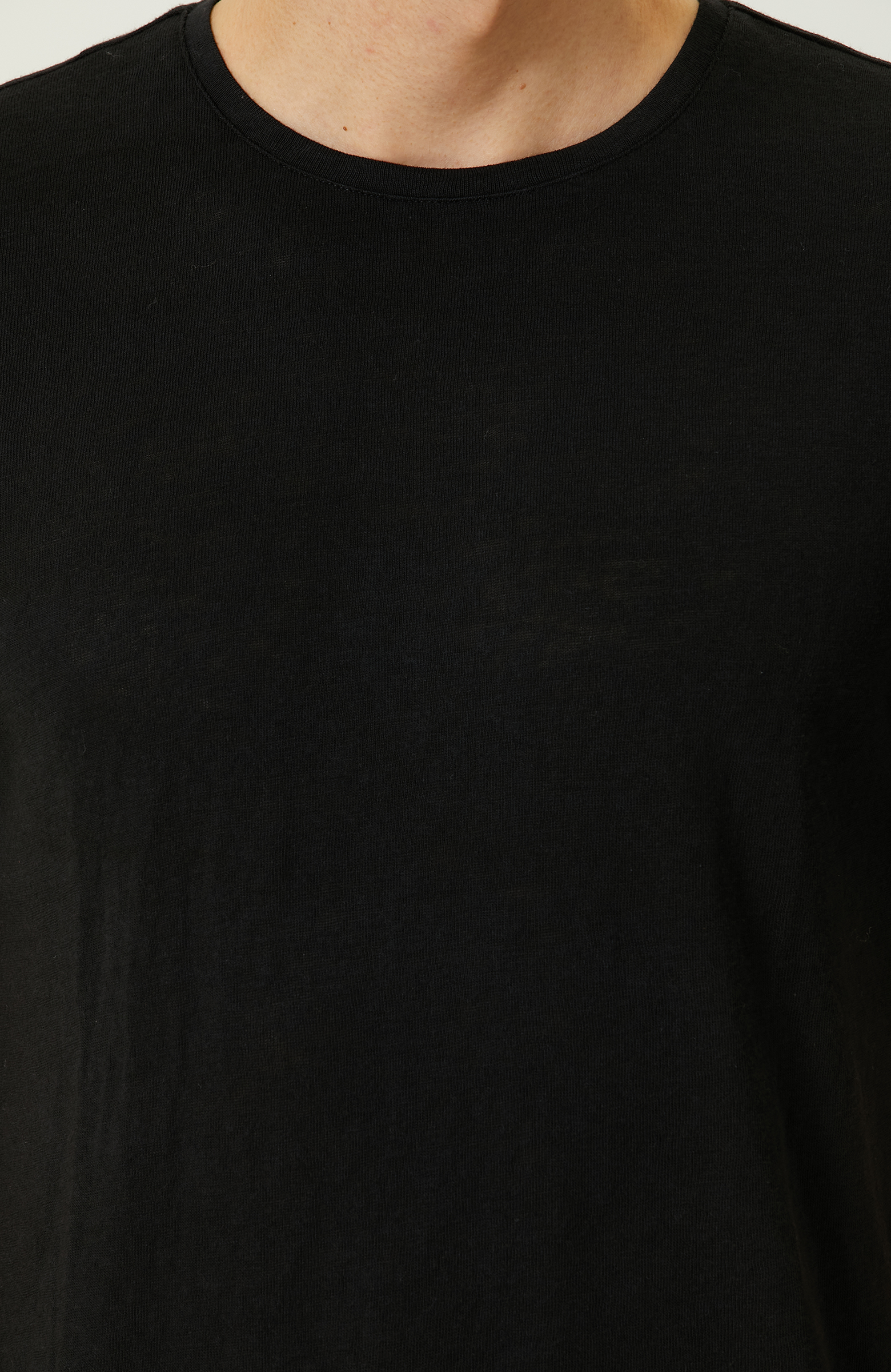 Siyah Kısa Kollu Bisiklet Yaka T-shirt
