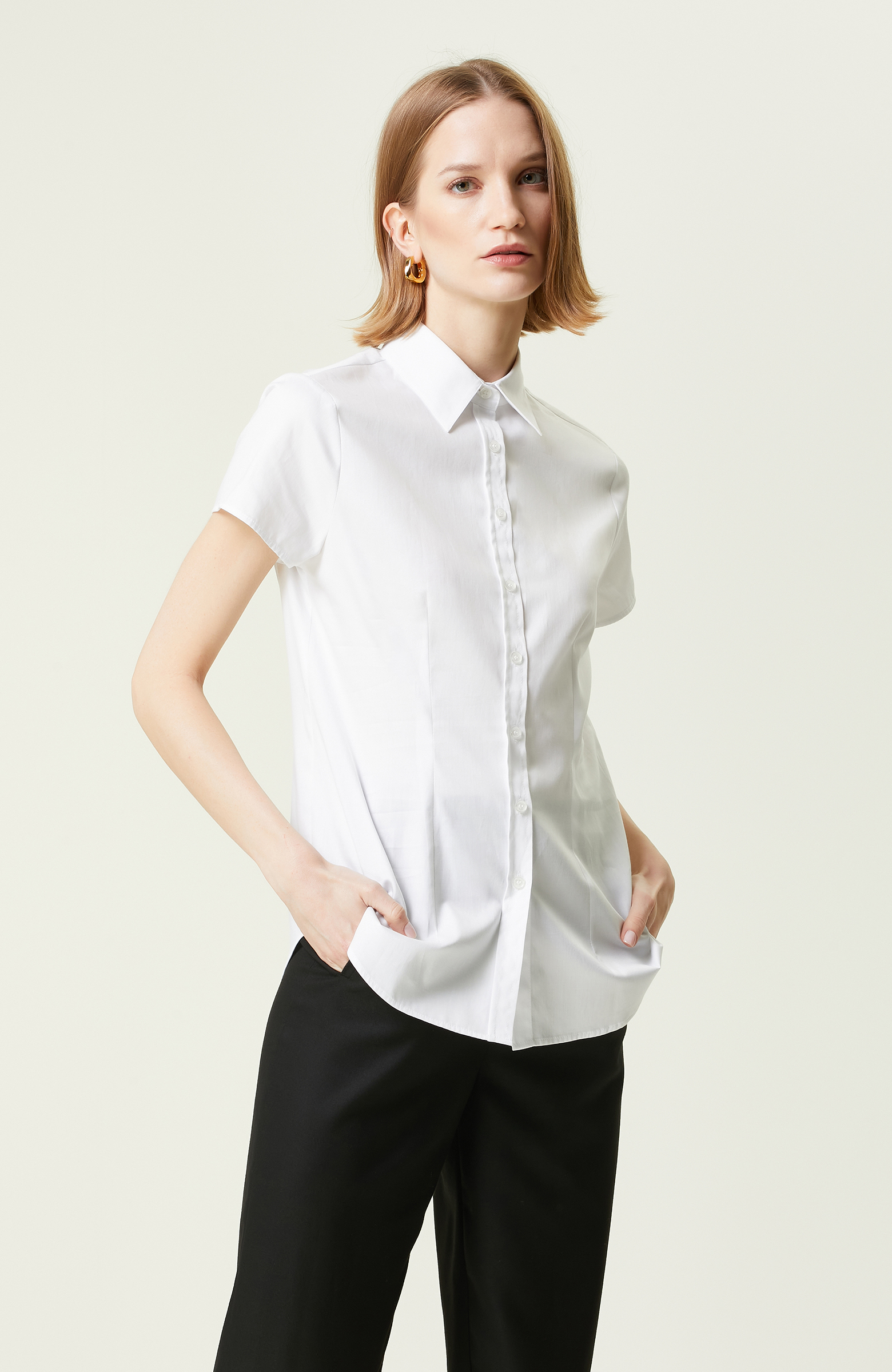 Beyaz Kısa Kollu Gömlek