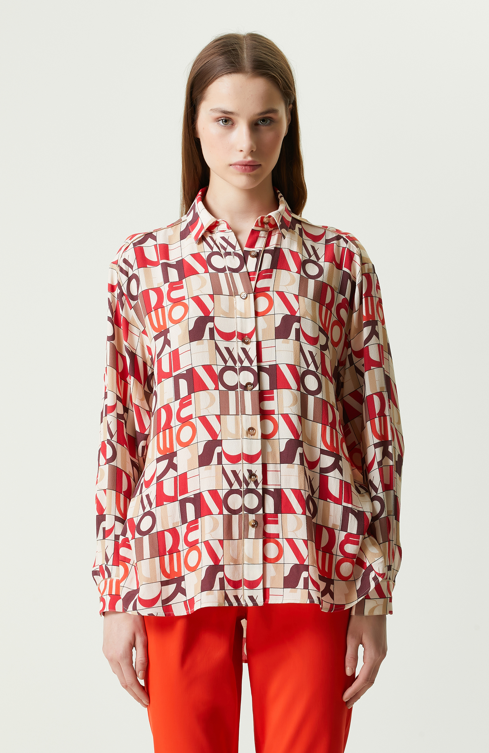 Krem Uzun Kollu Desenli Gömlek