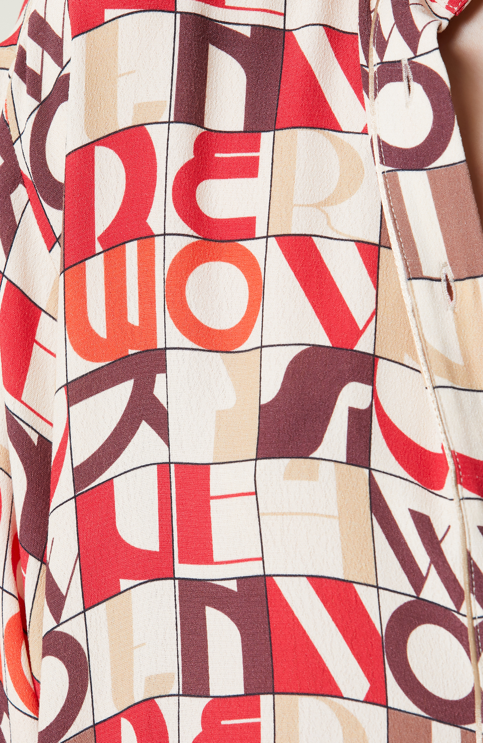 Krem Uzun Kollu Desenli Gömlek