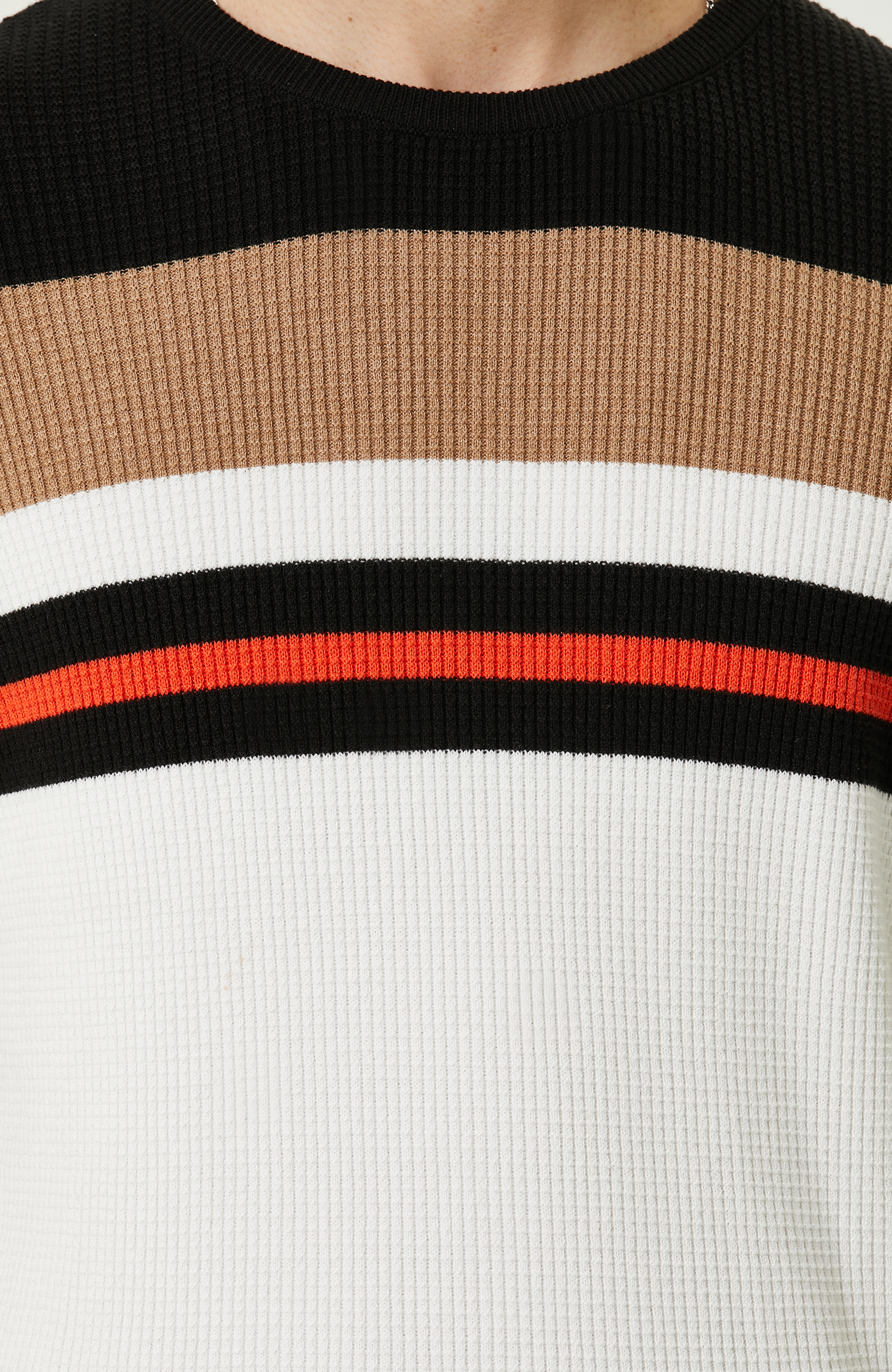 Siyah Beyaz Kısa Kollu Triko Kazak