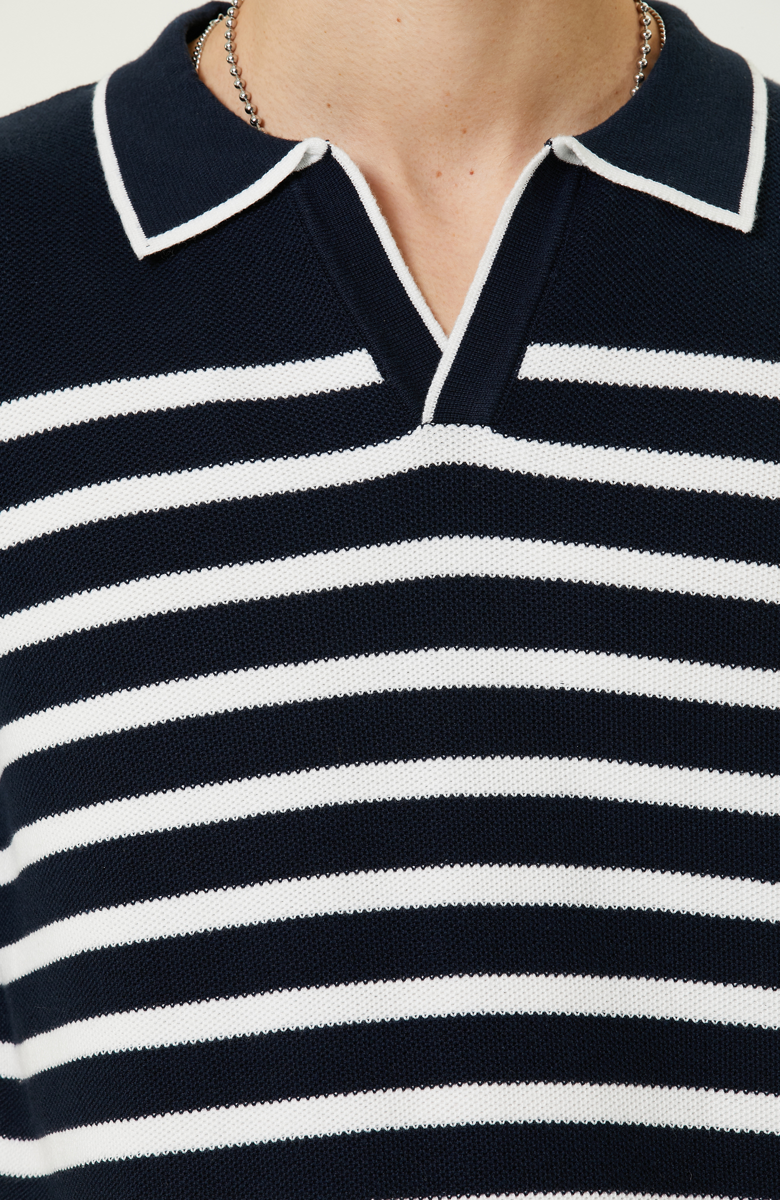 Lacivert-Beyaz Çizgili Kısa Kollu Triko Kazak