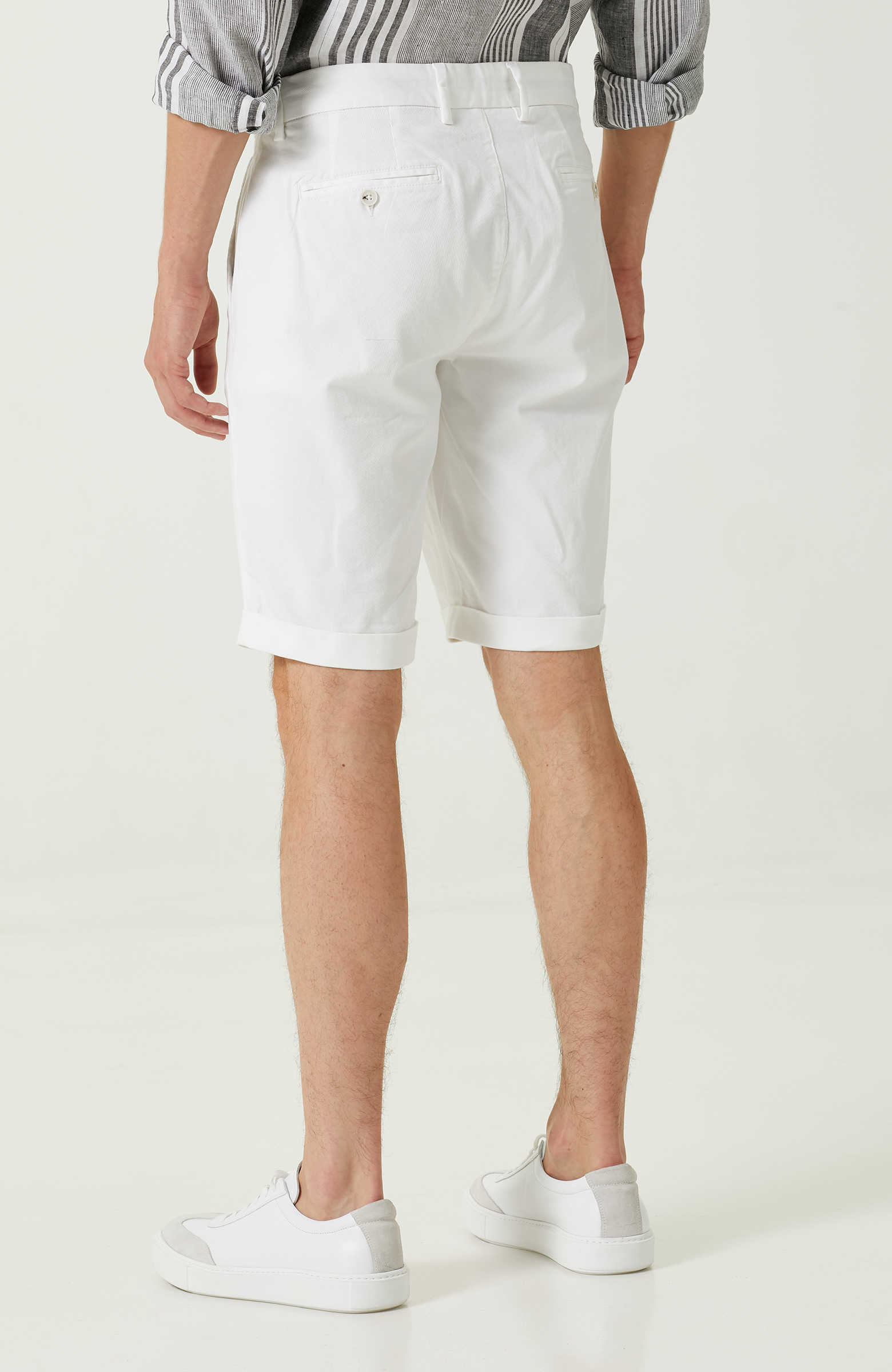 Beyaz Duble Paça Şort