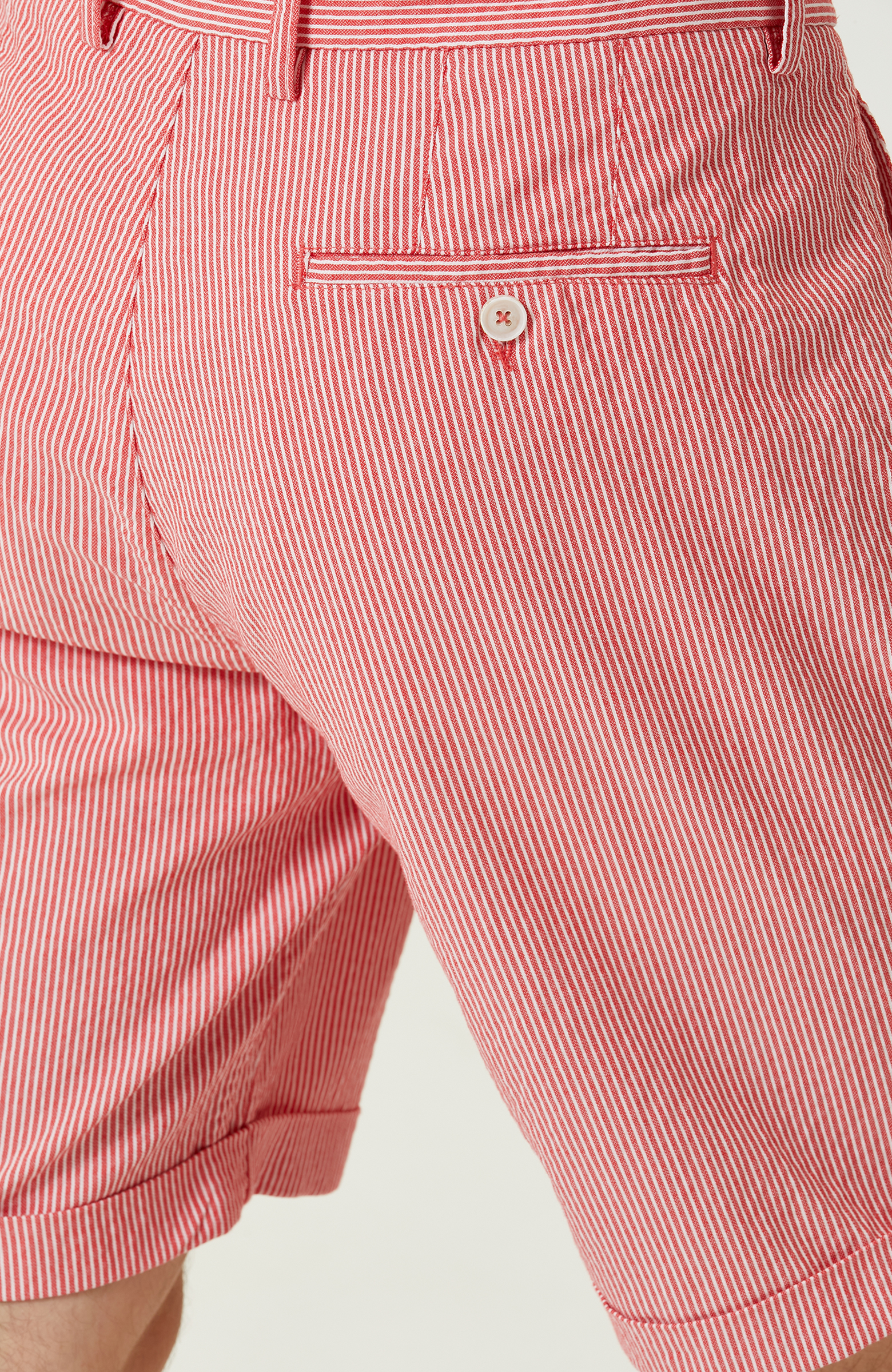 Kırmızı Çizgili Şort