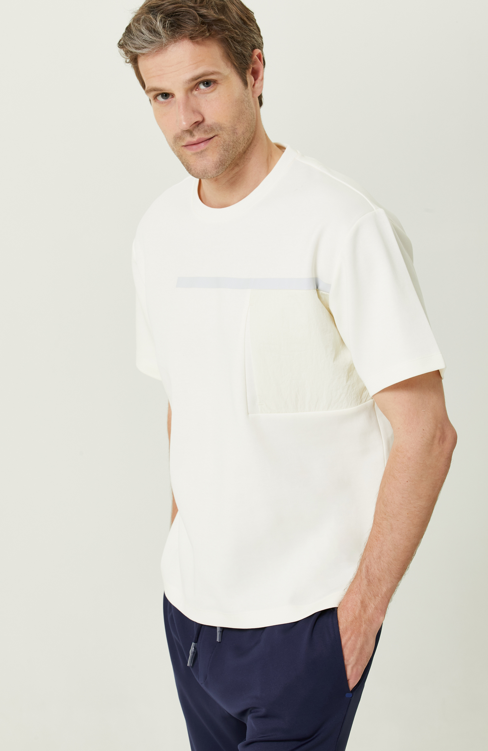 N-Tech Ekru Bisiklet Yaka Kısa Kollu T-Shirt