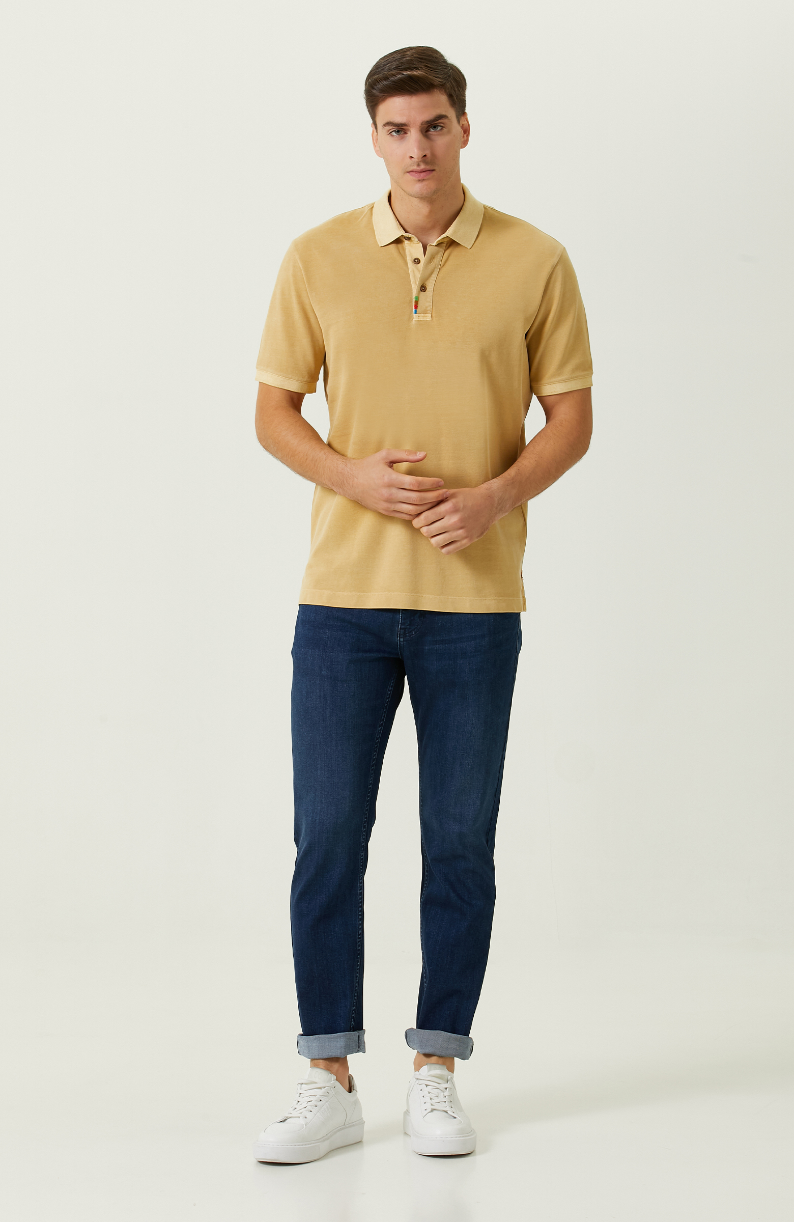 Safran Polo Yaka Nakış Detaylı T-Shirt