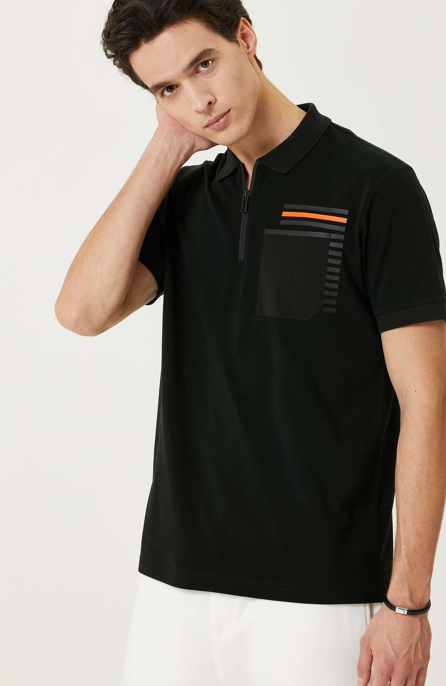 Siyah Baskılı T-Shirt