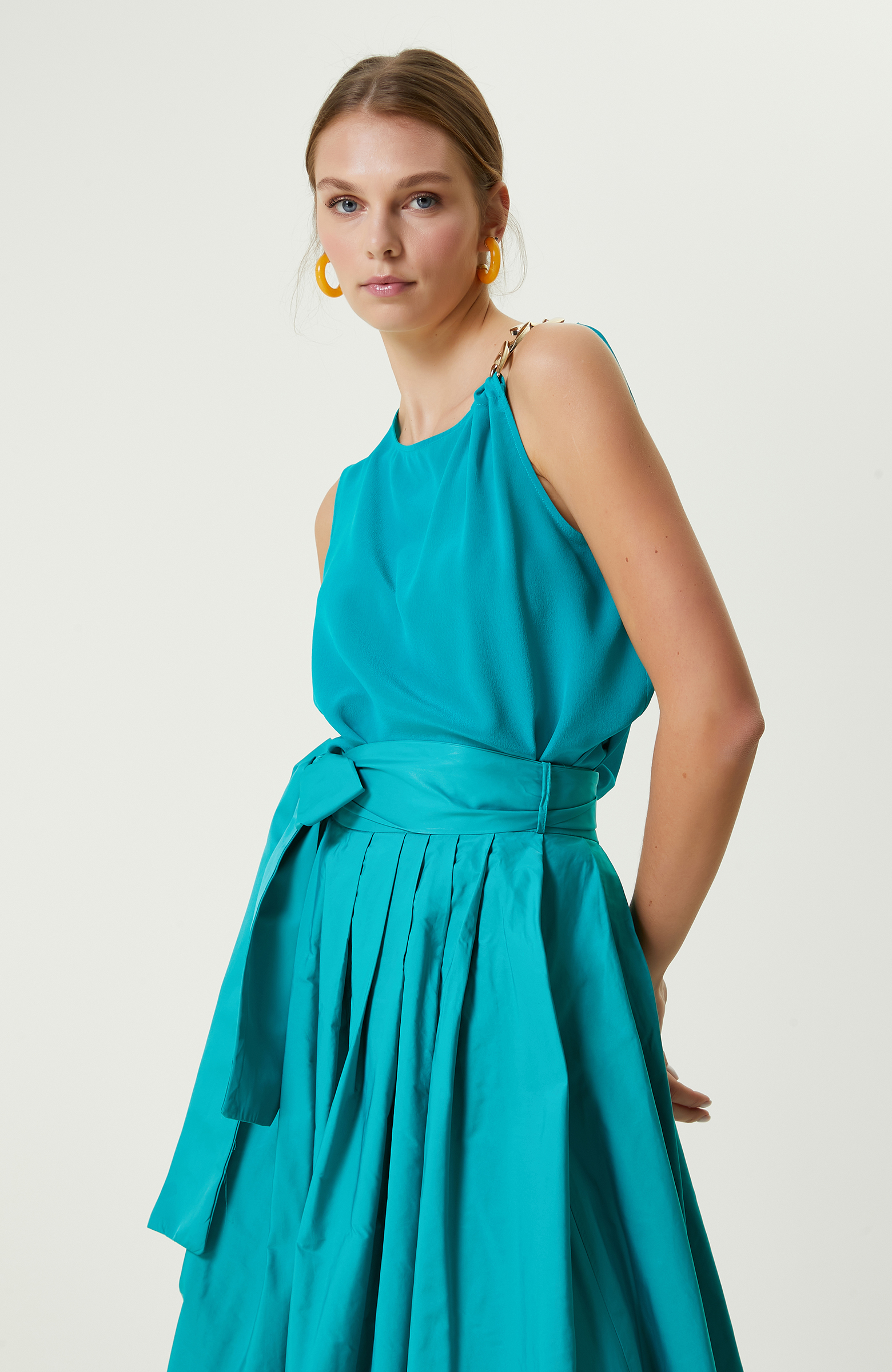 Limited Yeşil Aksesuar Detaylı İpek Bluz_0