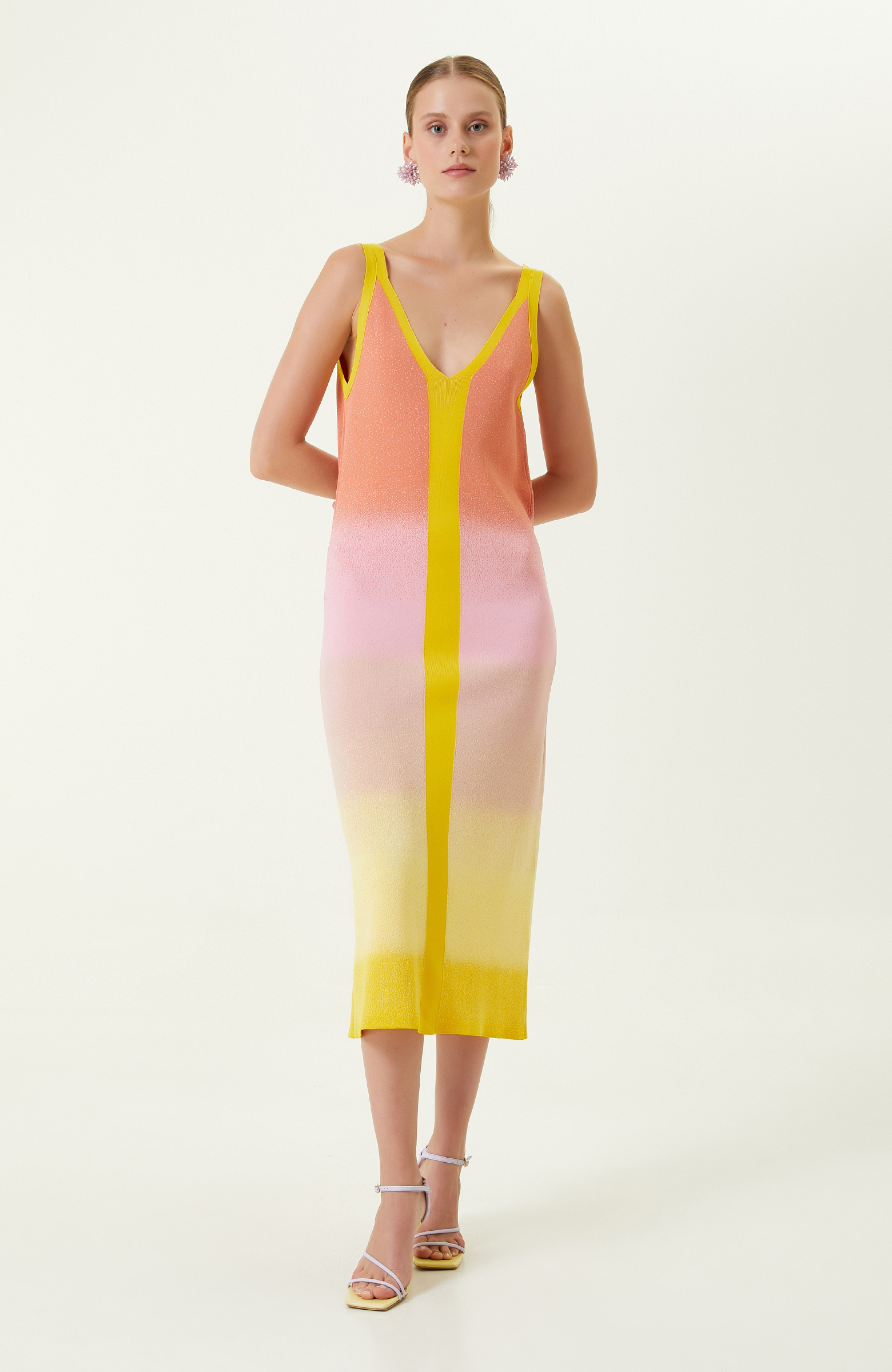 Pembe Degradeli Triko Elbise