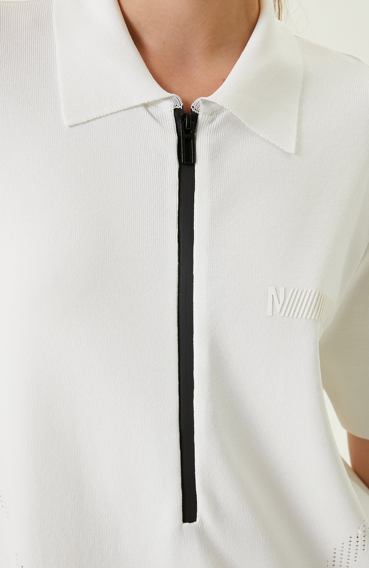 Beyaz Kısa Kollu Triko Elbise