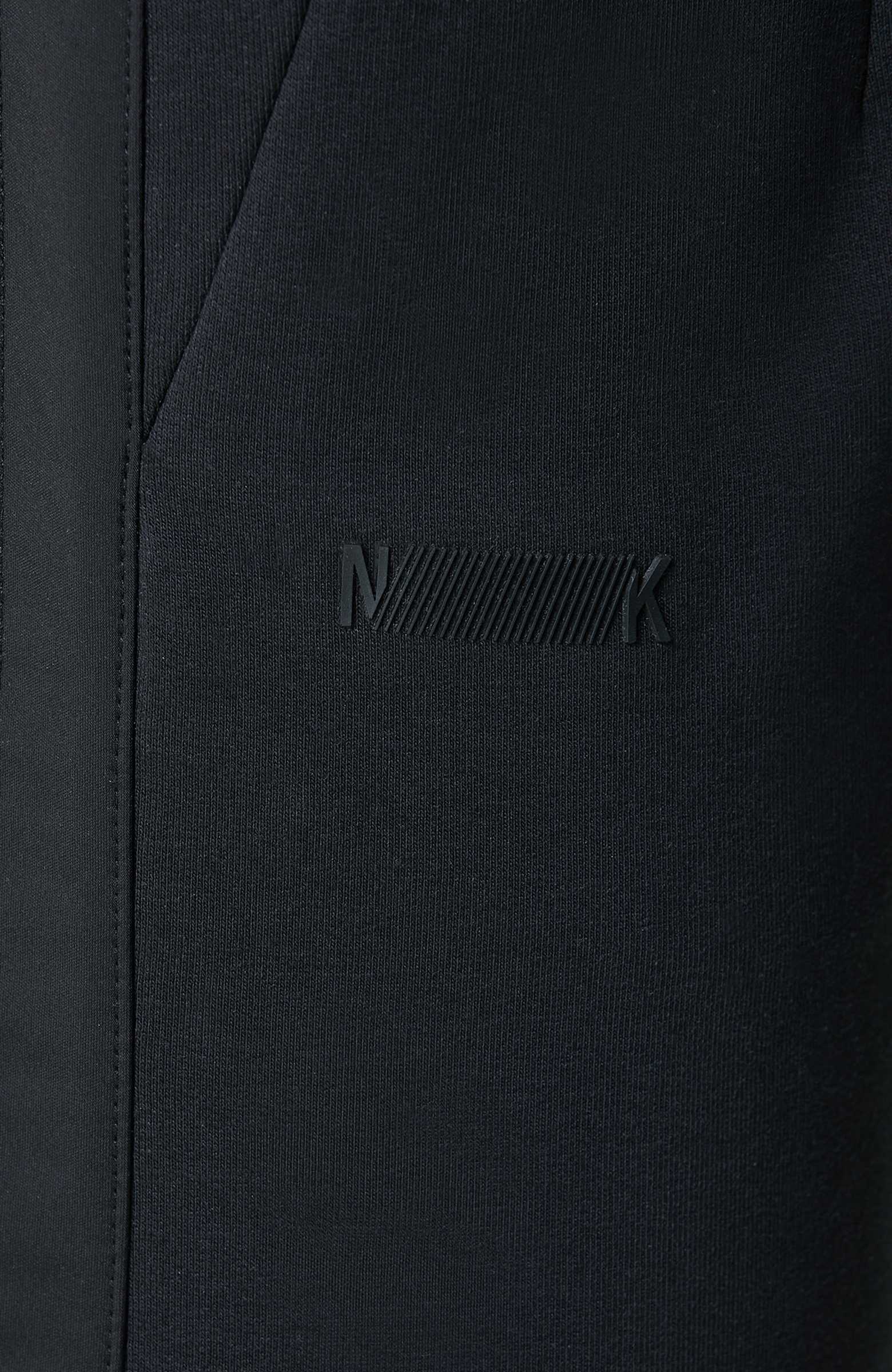 N-Tech Siyah Düz Paça Yan Cep Fermuarlı Eşofman