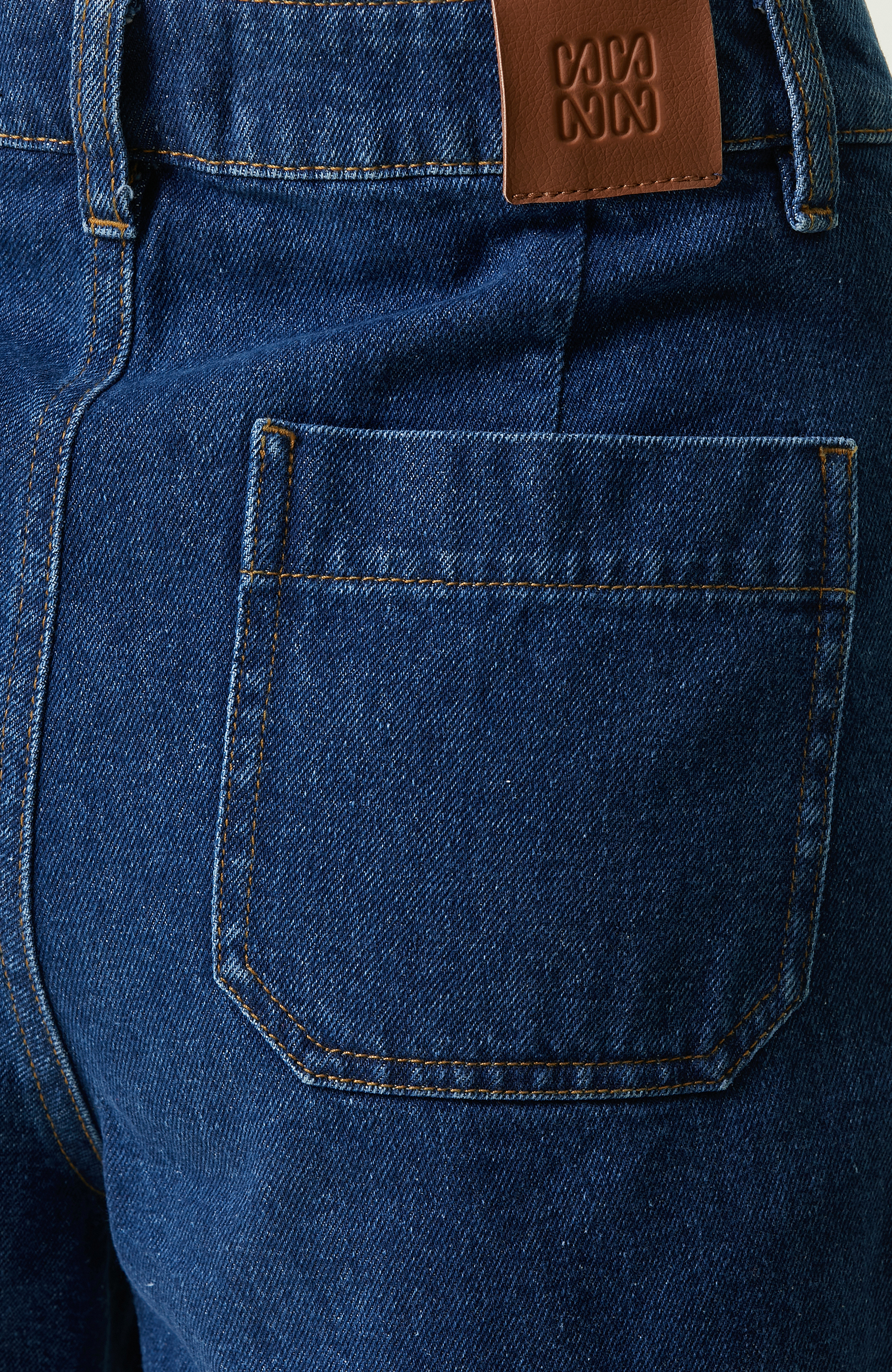 İndigo Düz Paça Denim Şort